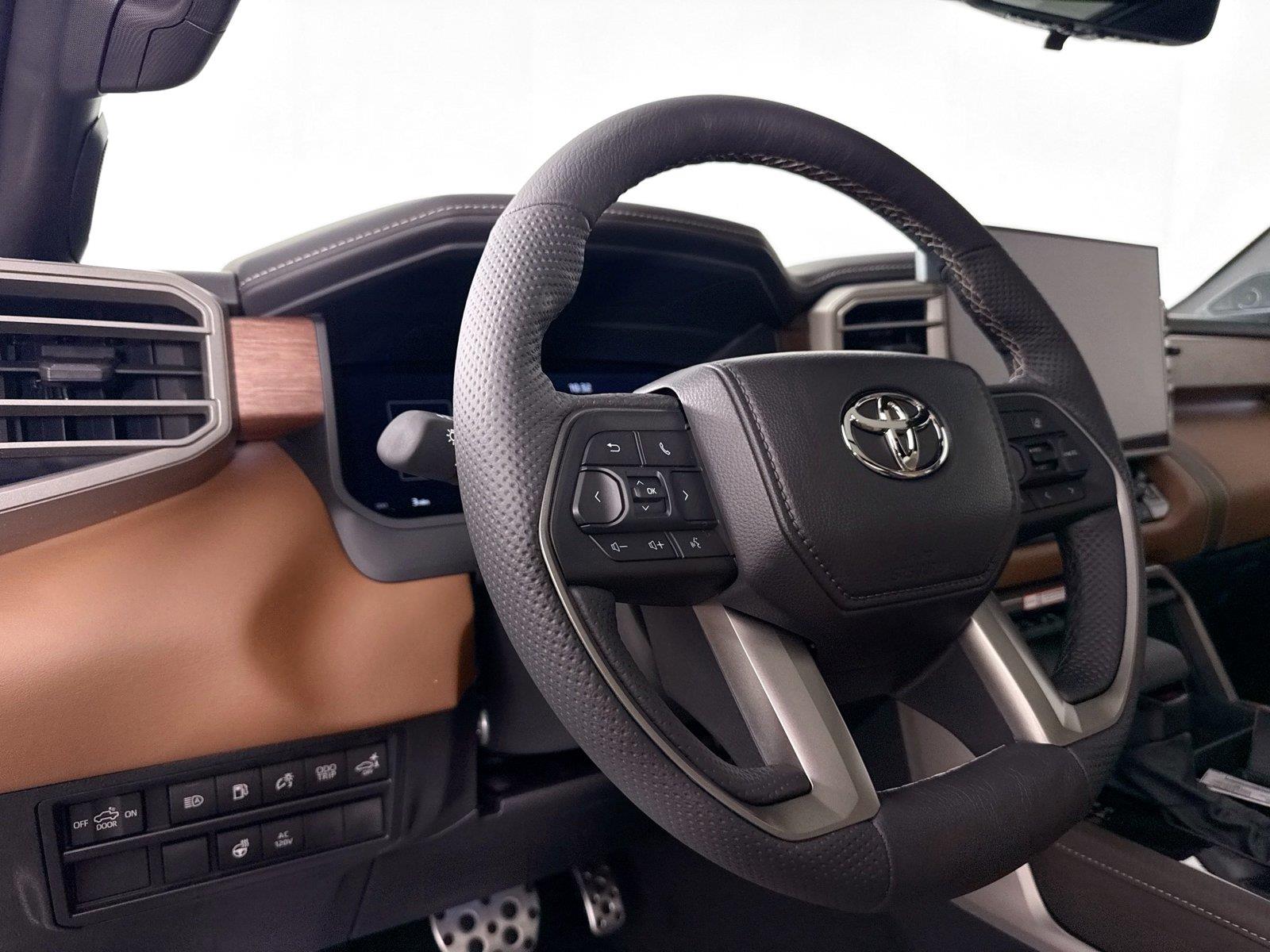 2026 Toyota Tundra 1794 Edition HV photo 13