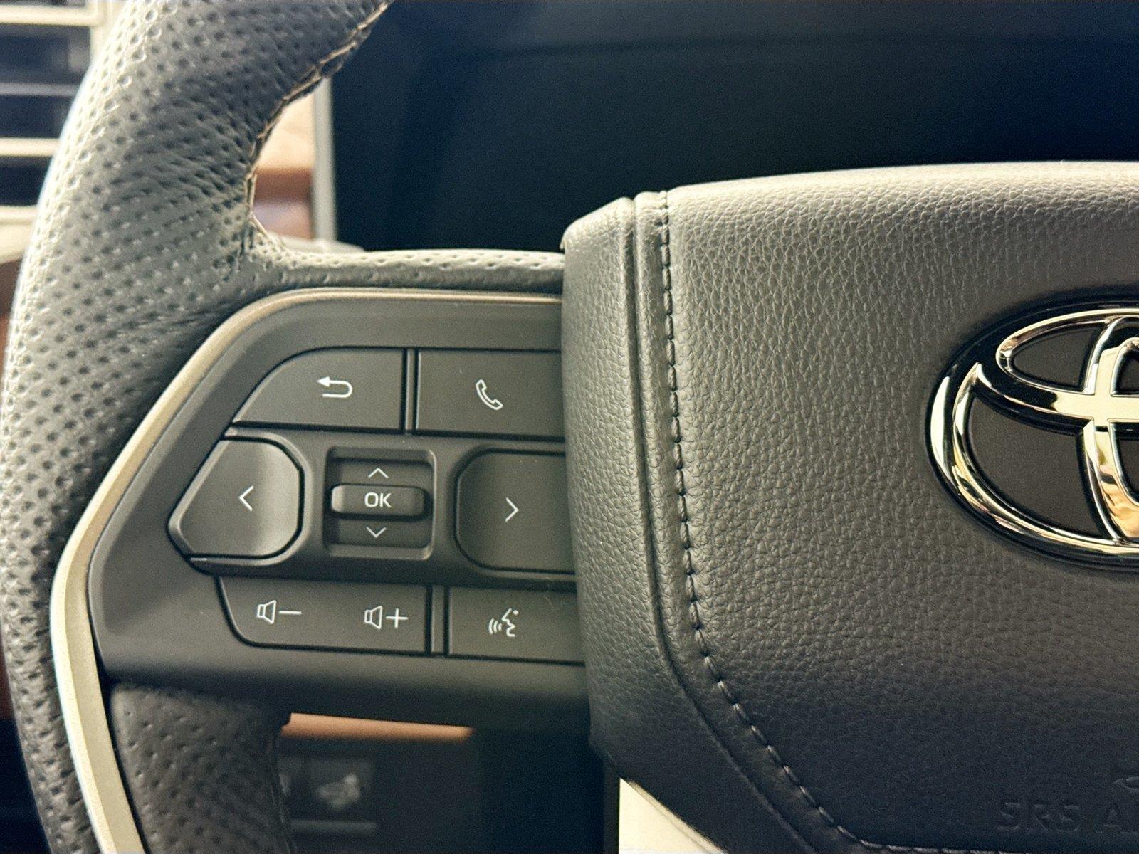 2026 Toyota Tundra 1794 Edition HV photo 20
