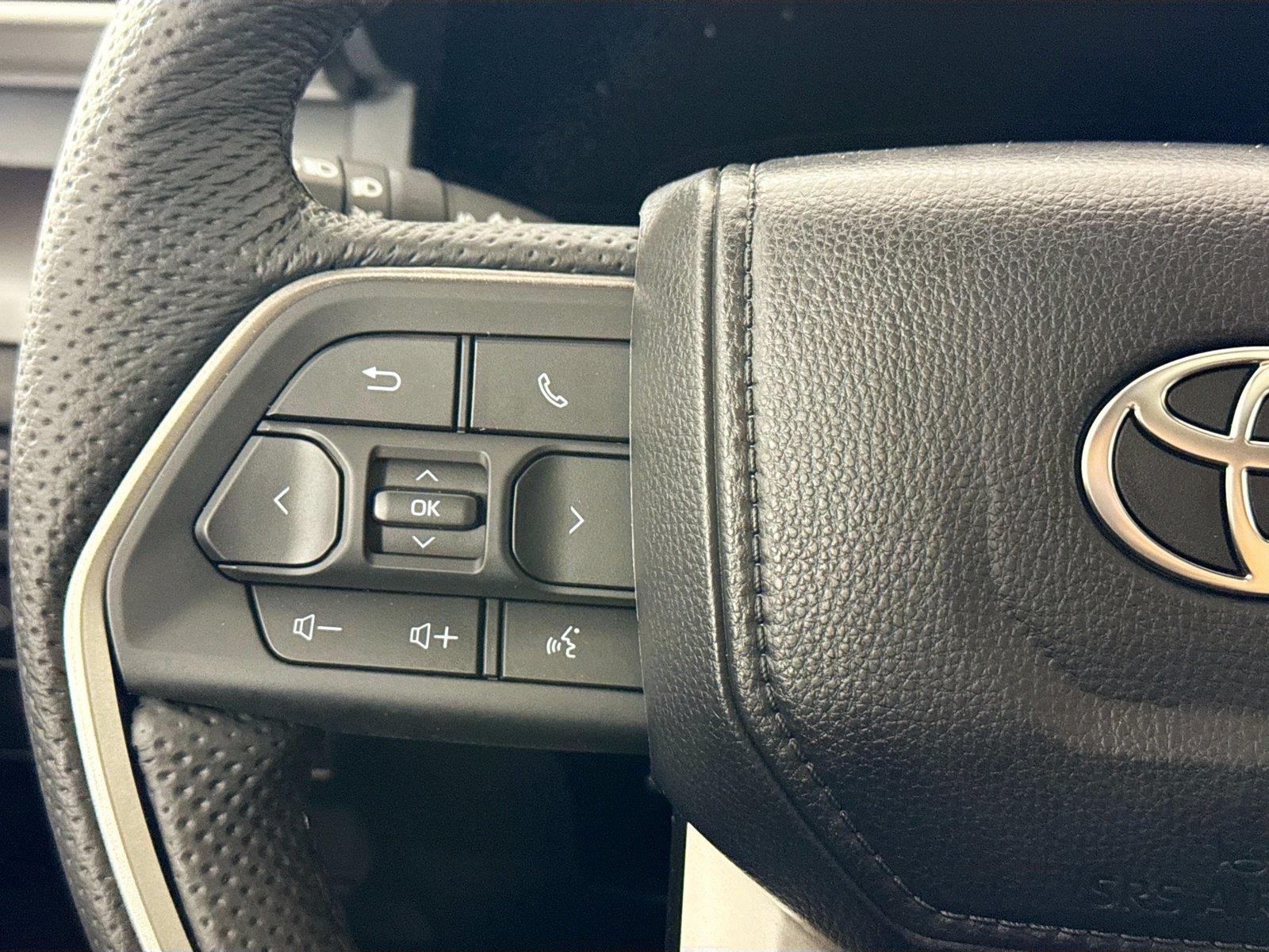 2026 Toyota Tacoma TRD Sport photo 20