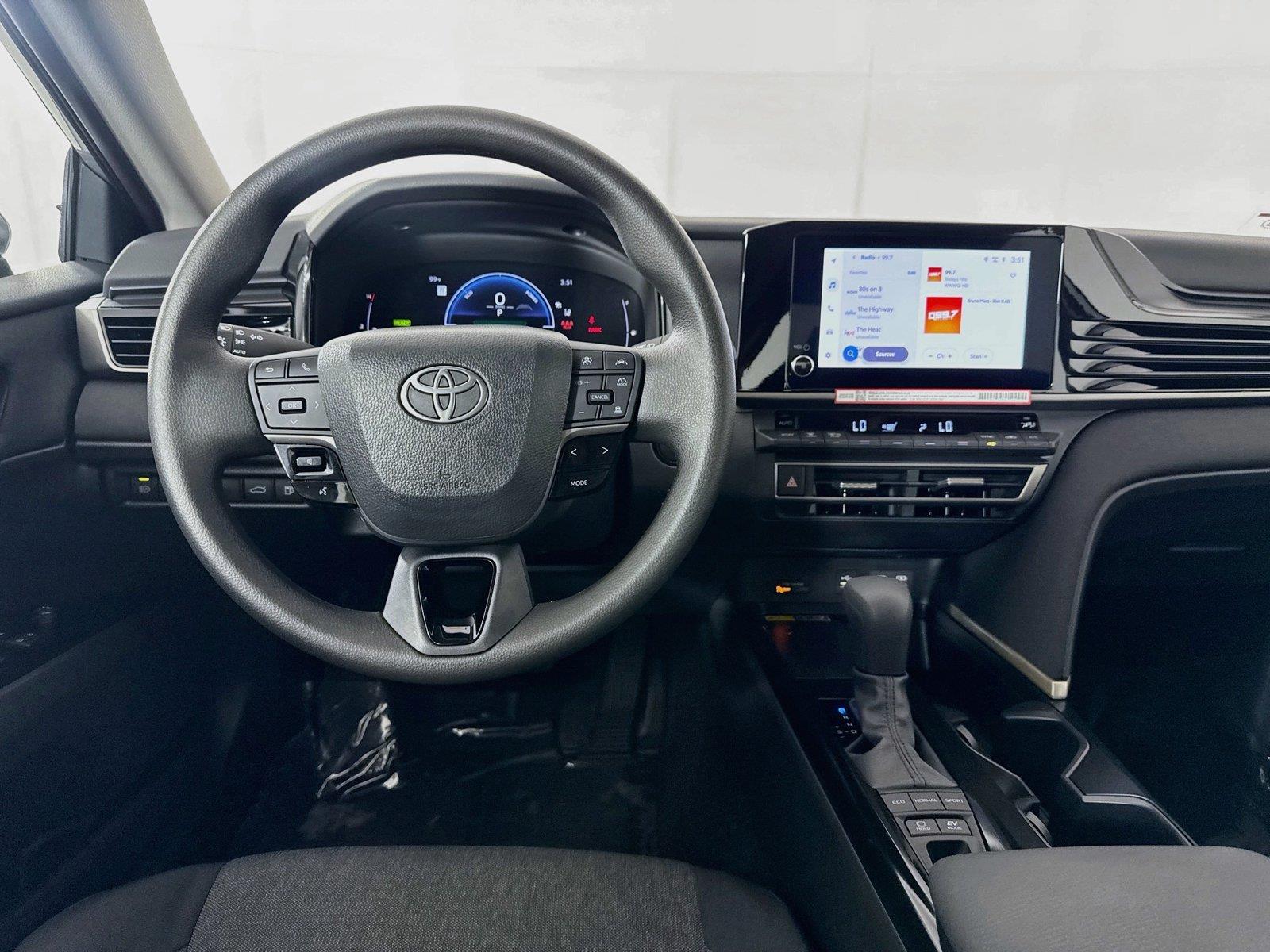 2026 Toyota Camry LE photo 26