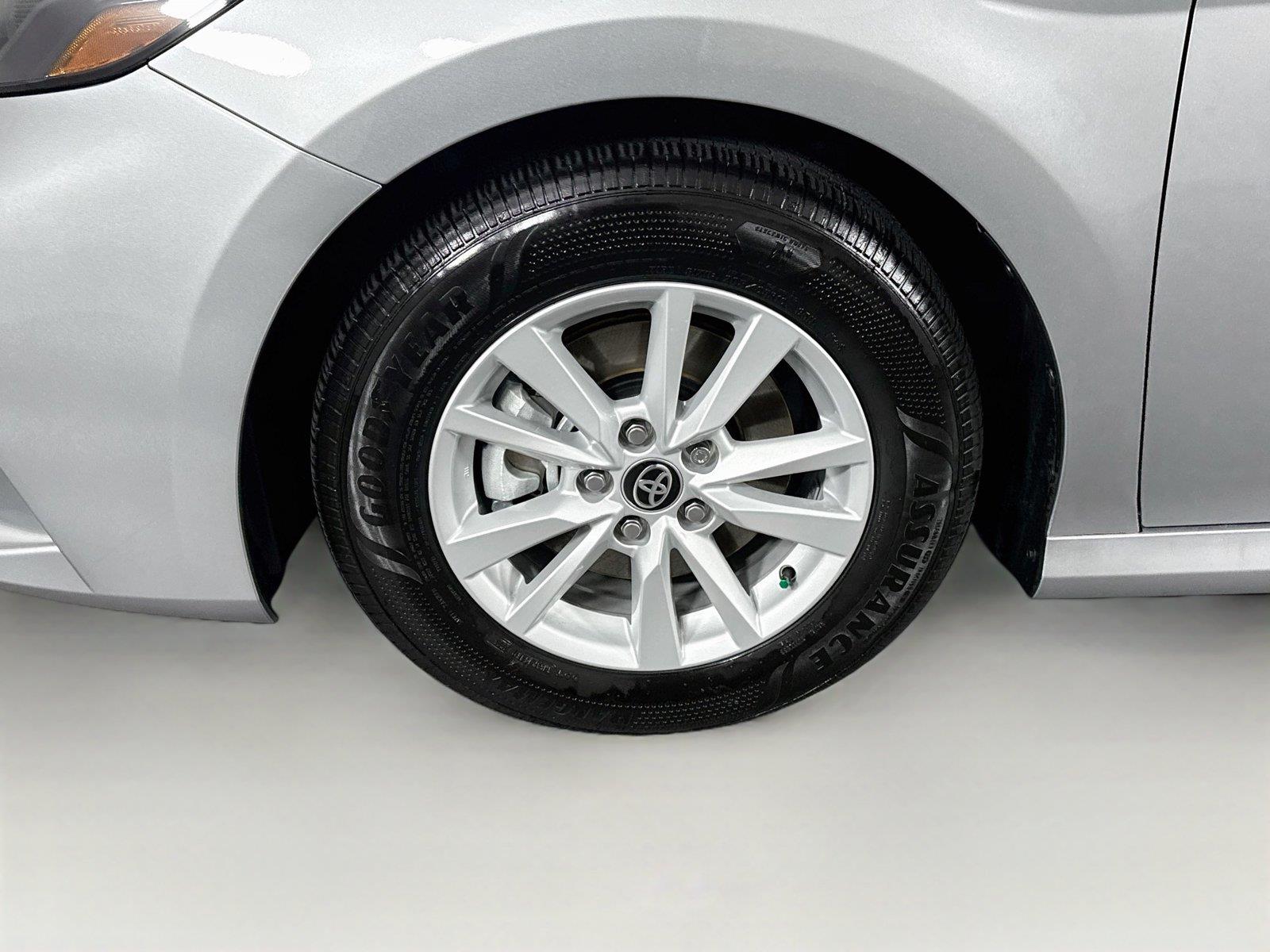 2026 Toyota Camry LE photo 39