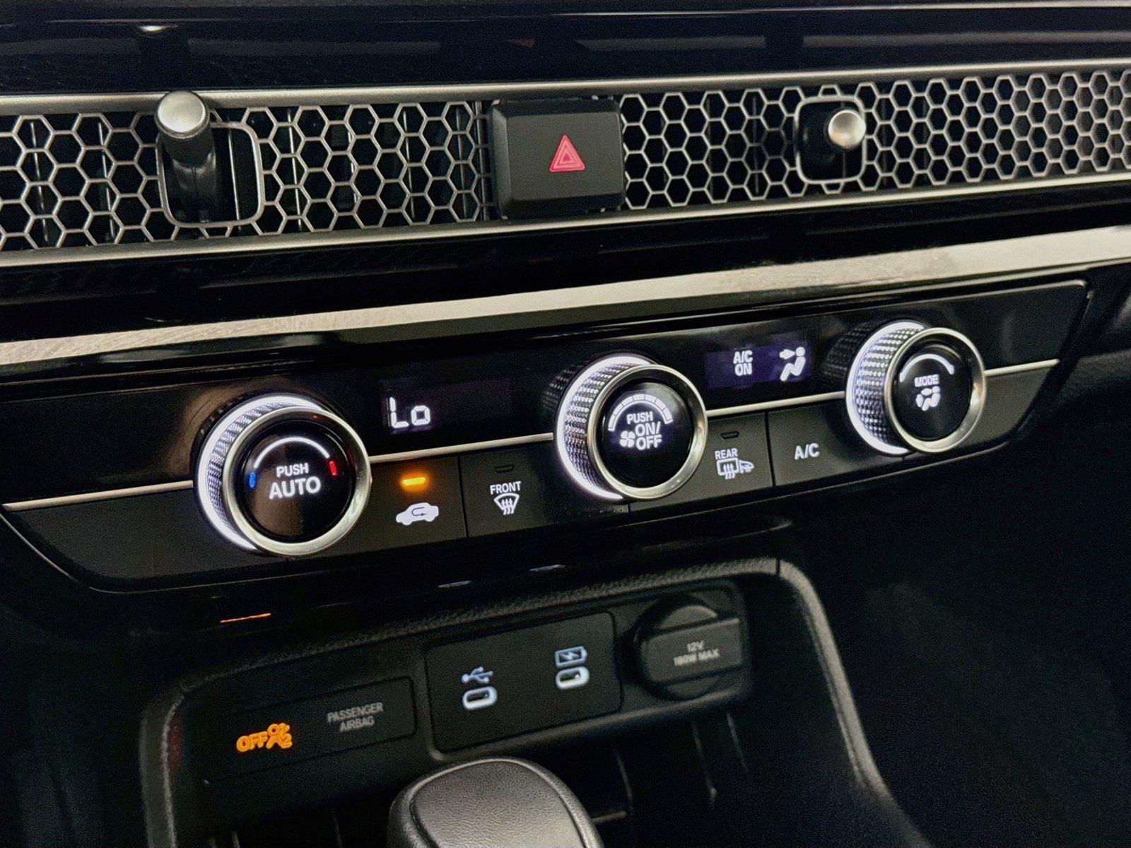 2025 Honda Civic Sport photo 21