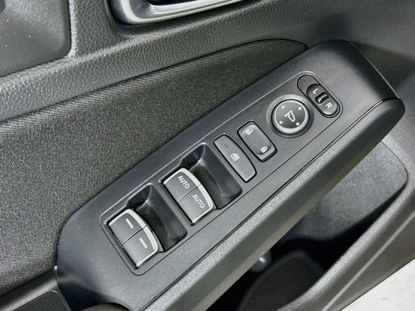 2025 Honda Civic Sport photo 25