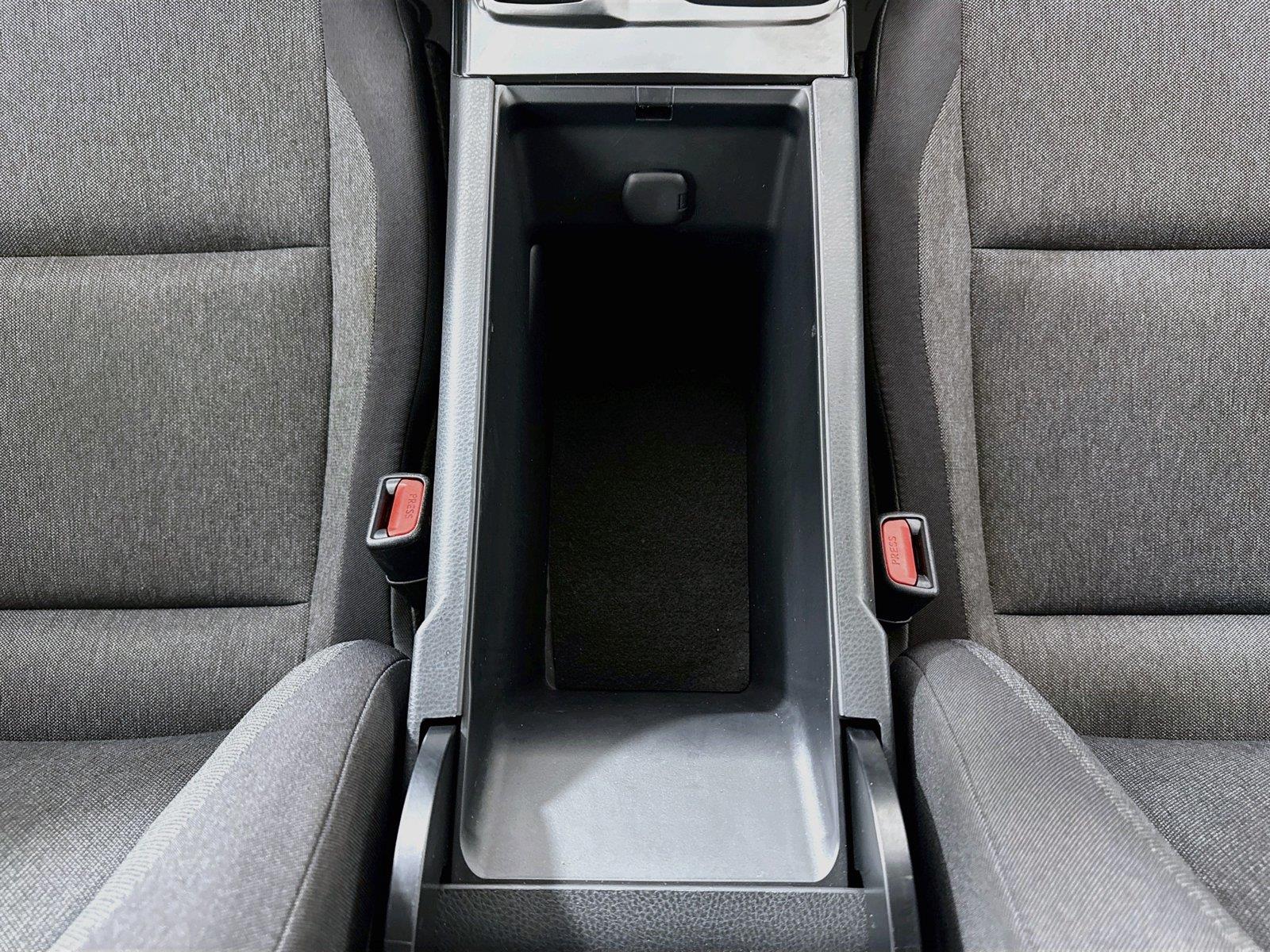 2025 Toyota Camry LE photo 29