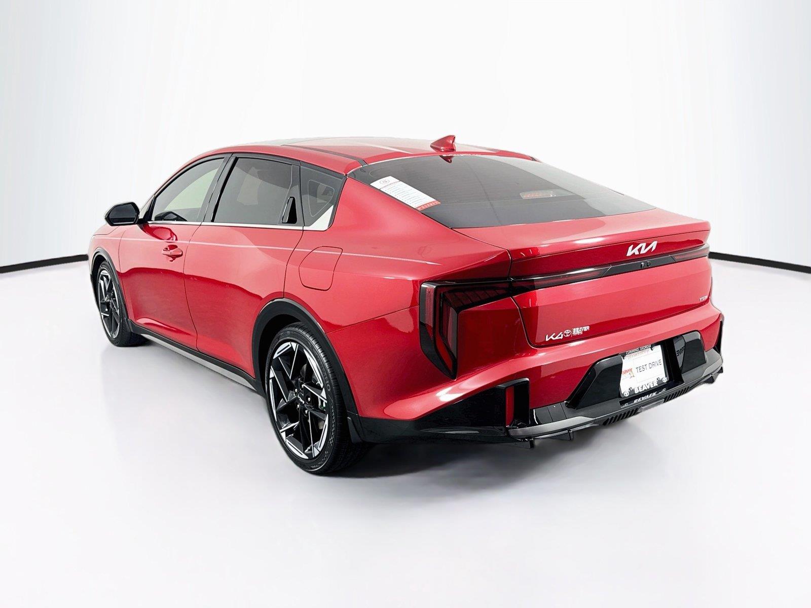 2025 Kia K4 GT-Line photo 12