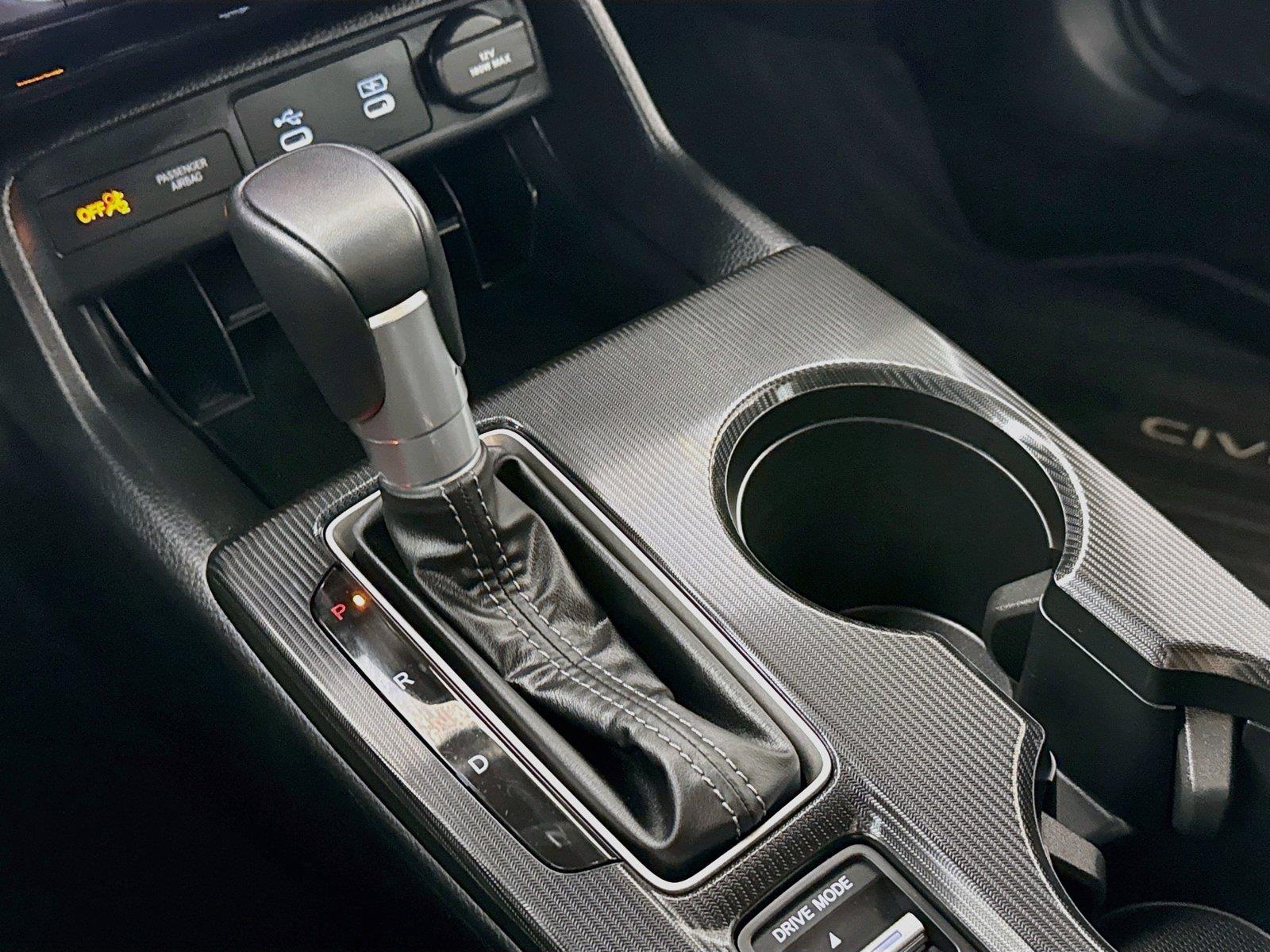 2025 Honda Civic Sport photo 22