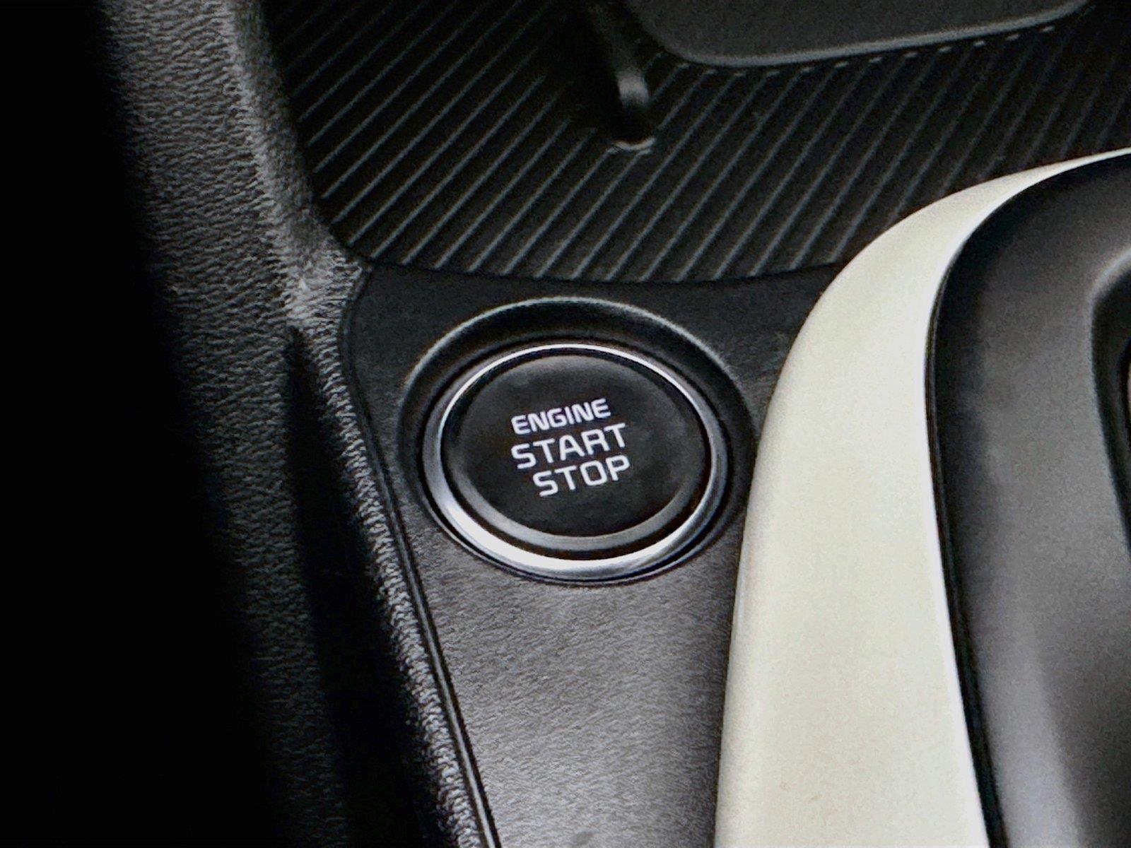 2025 Kia K4 GT-Line photo 21