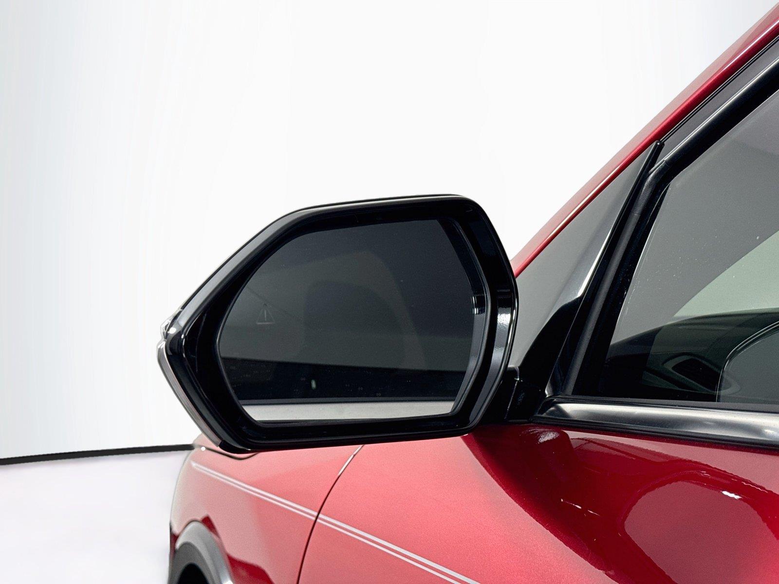2025 Kia K4 GT-Line photo 4