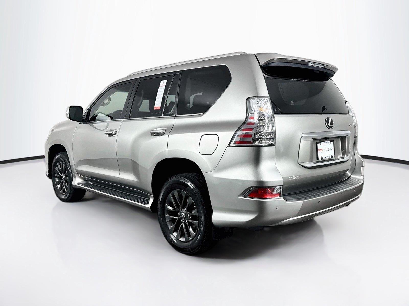 2023 Lexus GX GX 460 Premium photo 12
