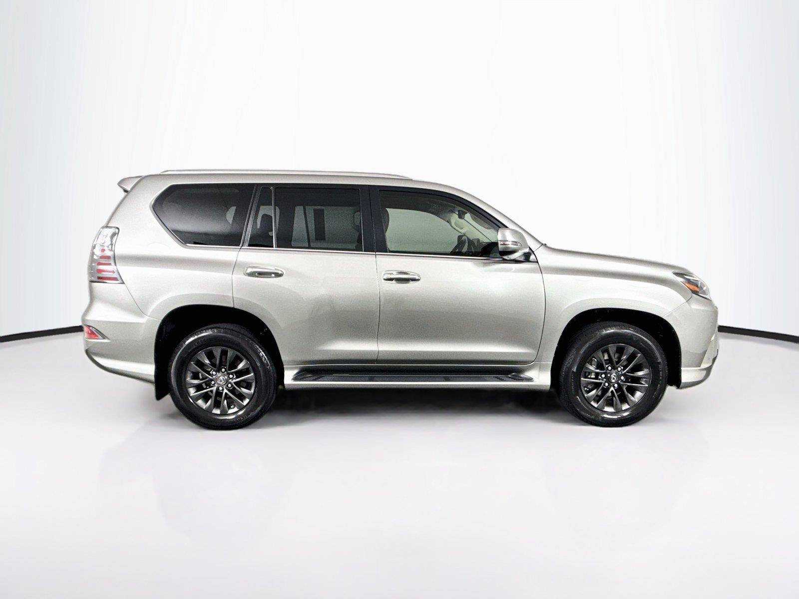 2023 Lexus GX GX 460 Premium photo 10