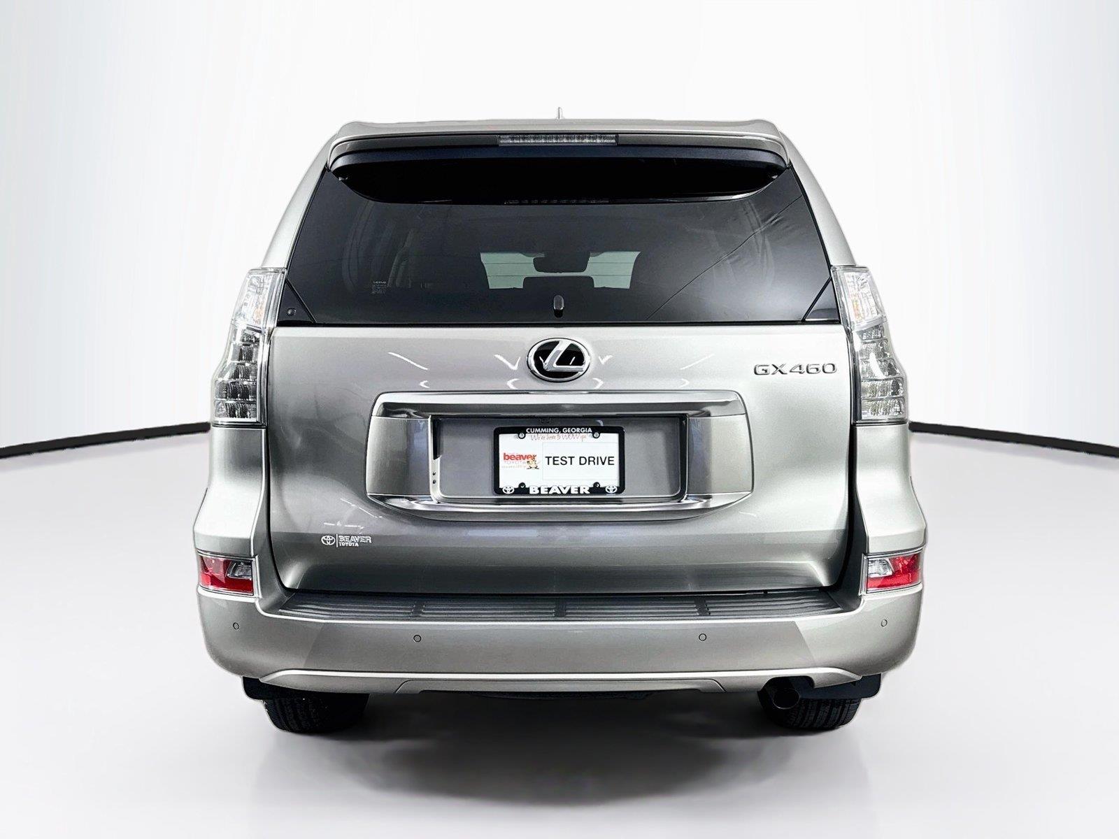 2023 Lexus GX GX 460 Premium photo 11