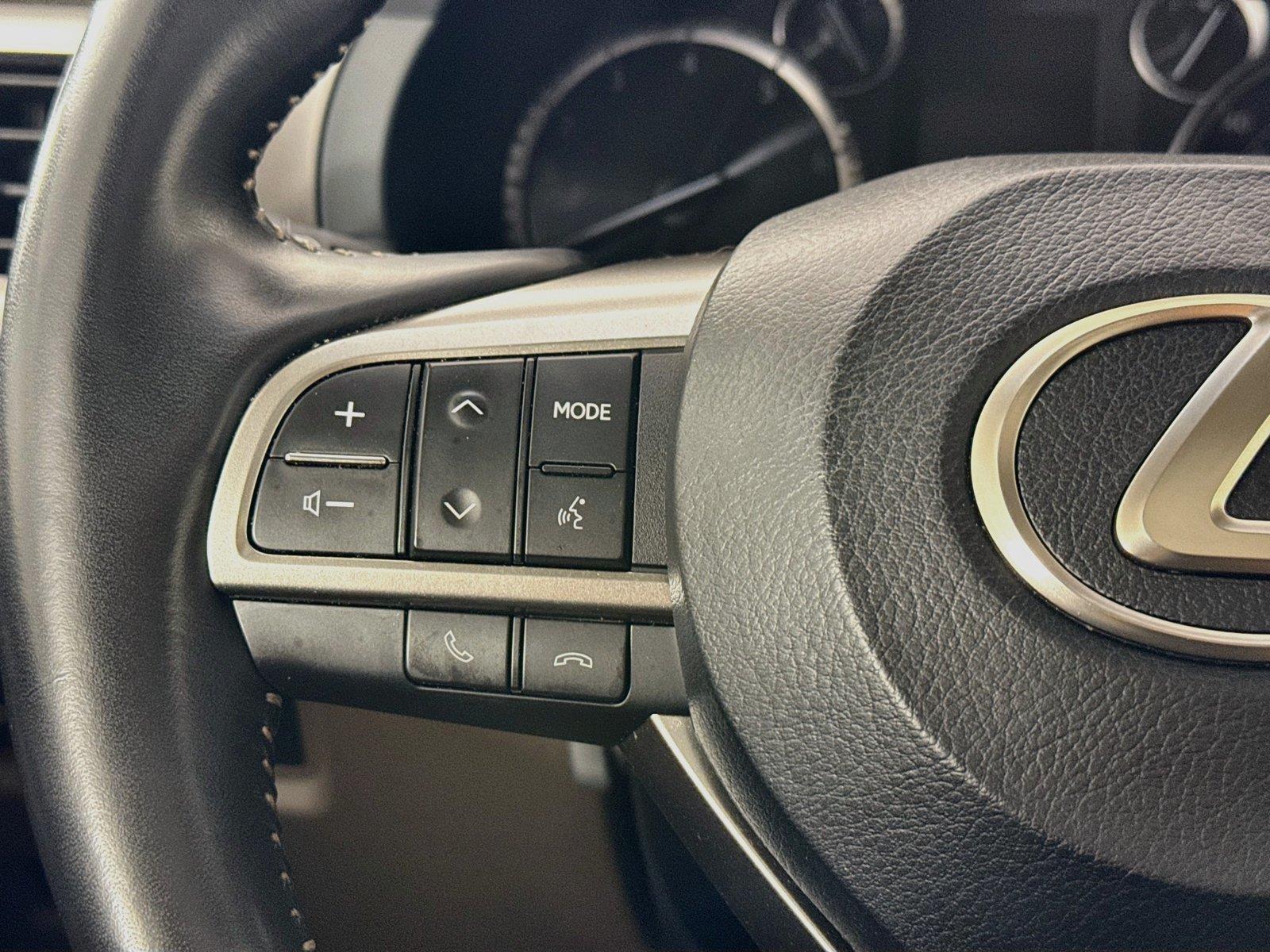 2023 Lexus GX GX 460 Premium photo 17
