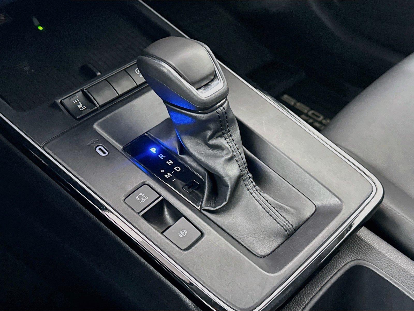 2026 Toyota Corolla Cross XLE photo 26