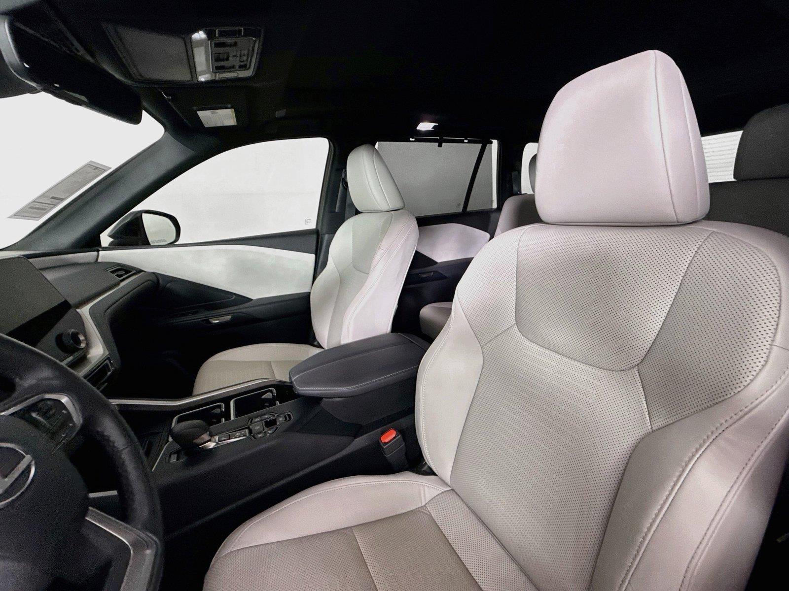2025 Lexus TX TX 350 Premium photo 2