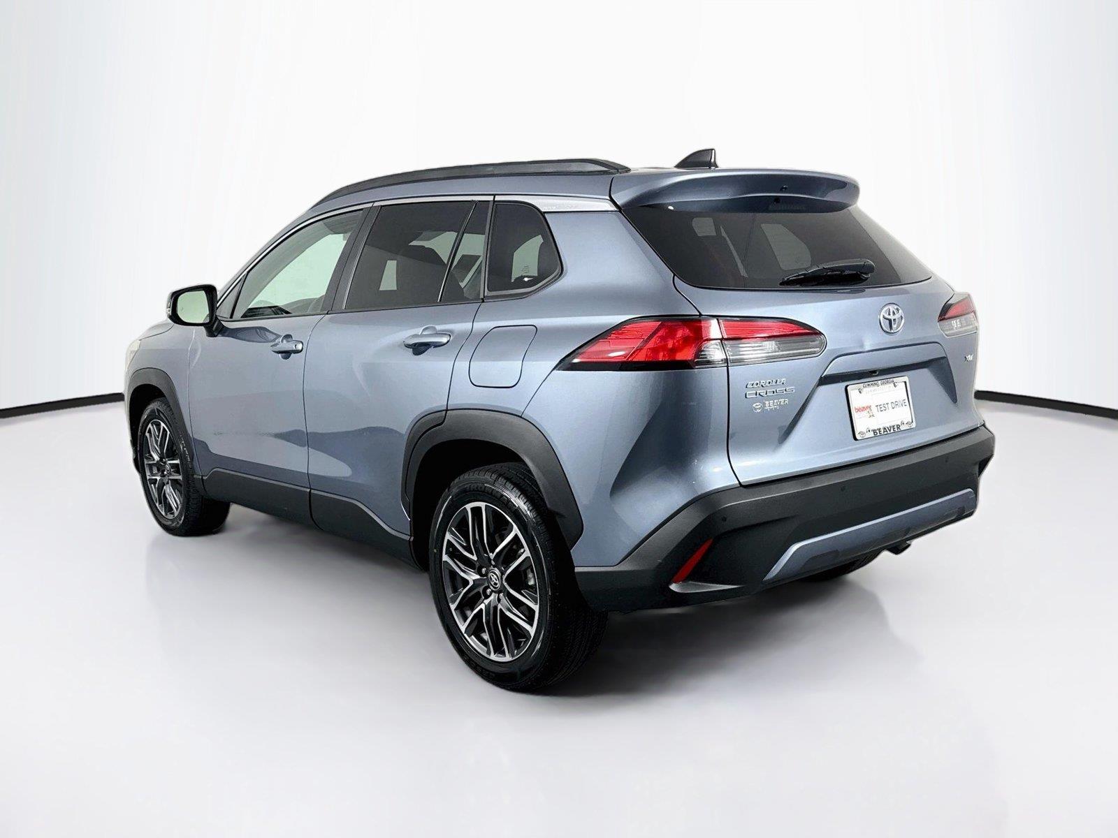 2026 Toyota Corolla Cross XLE photo 12