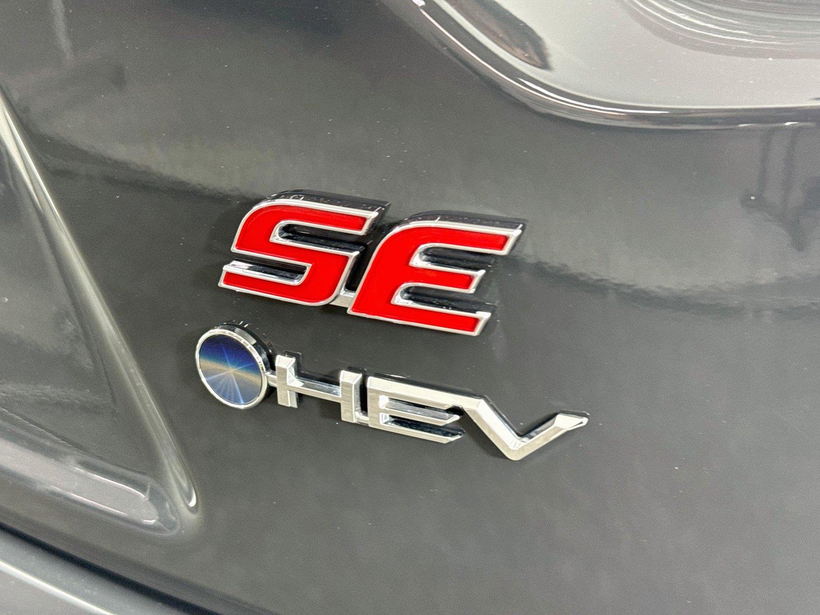 2026 Toyota Corolla Hybrid SE photo 13