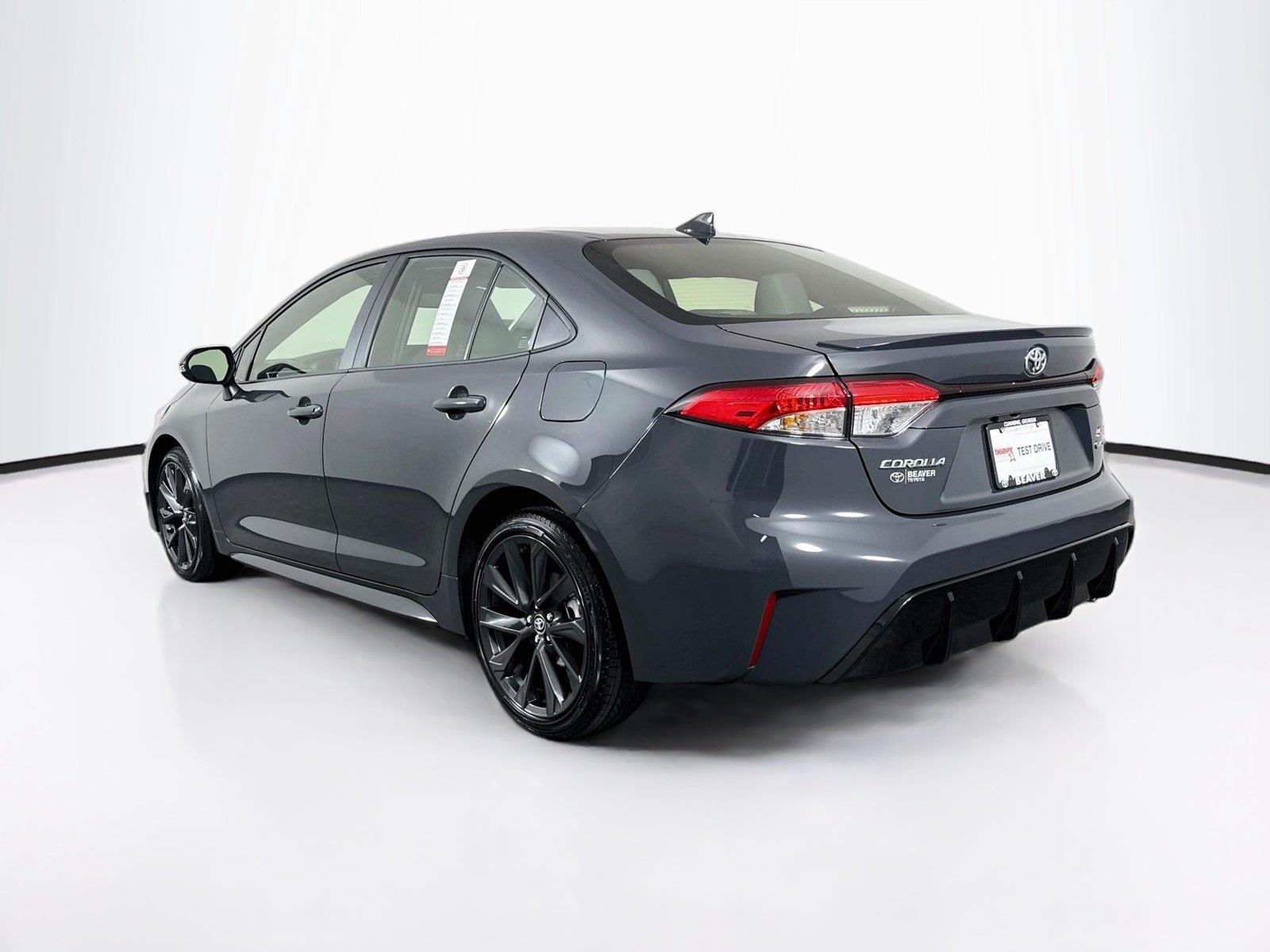 2026 Toyota Corolla Hybrid SE photo 11