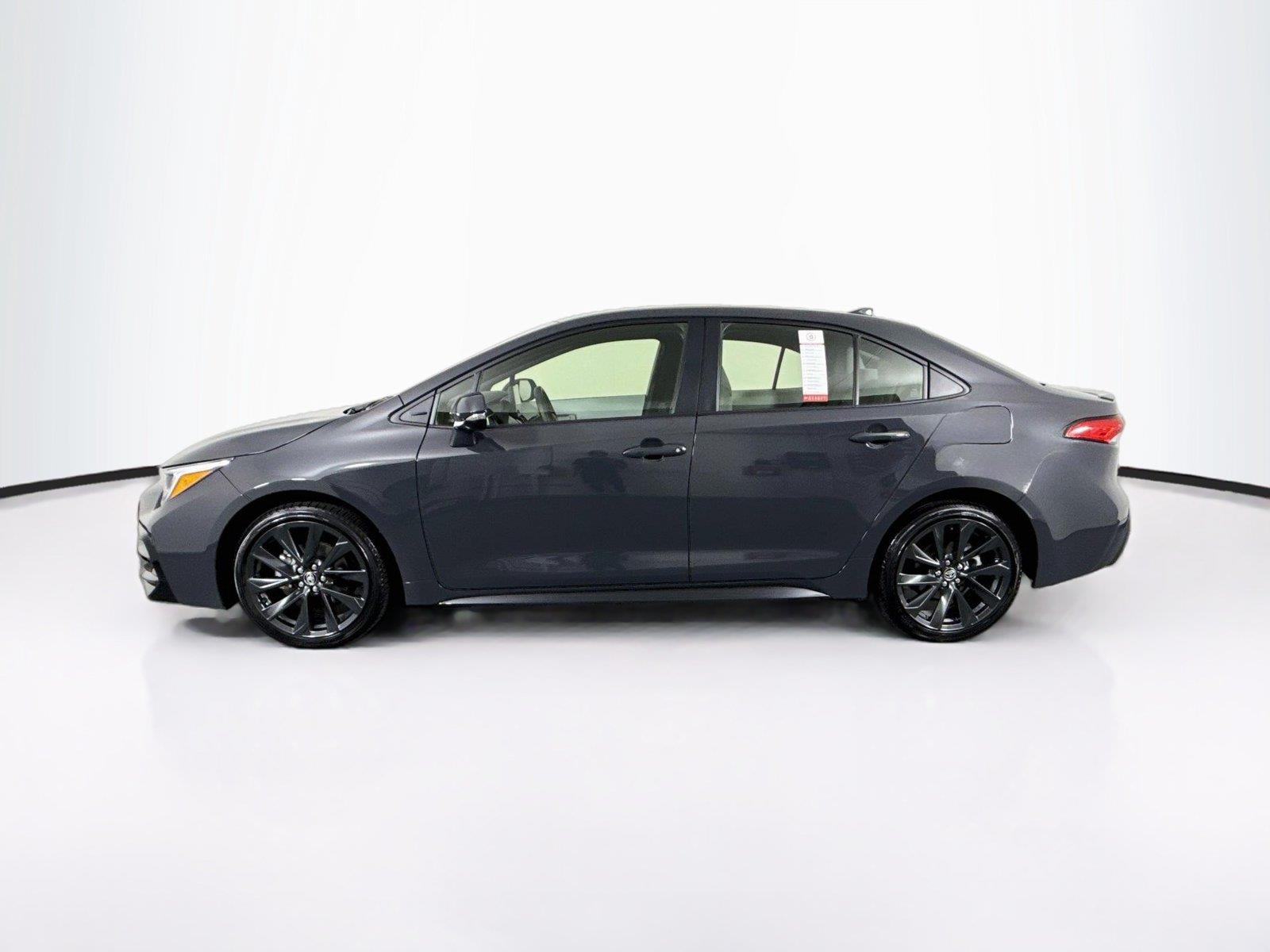 2026 Toyota Corolla Hybrid SE photo 12