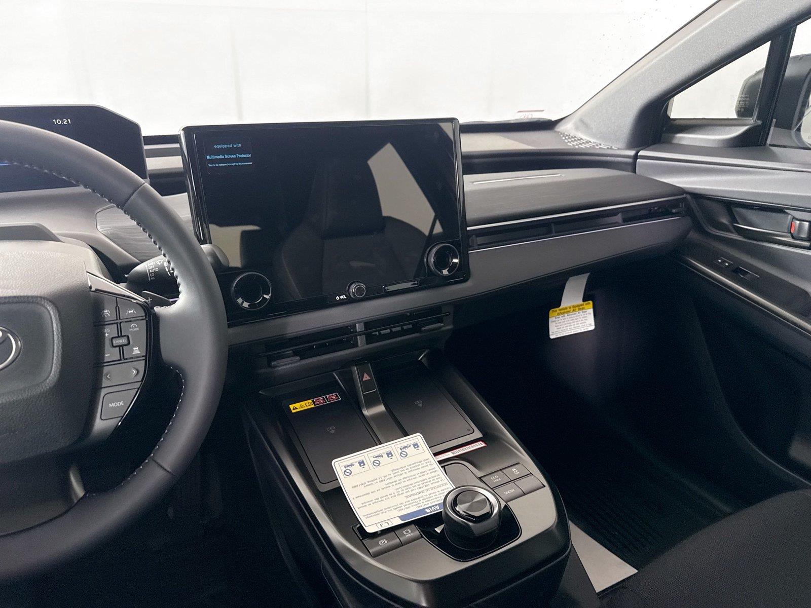 2026 Toyota C-HR SE photo 35