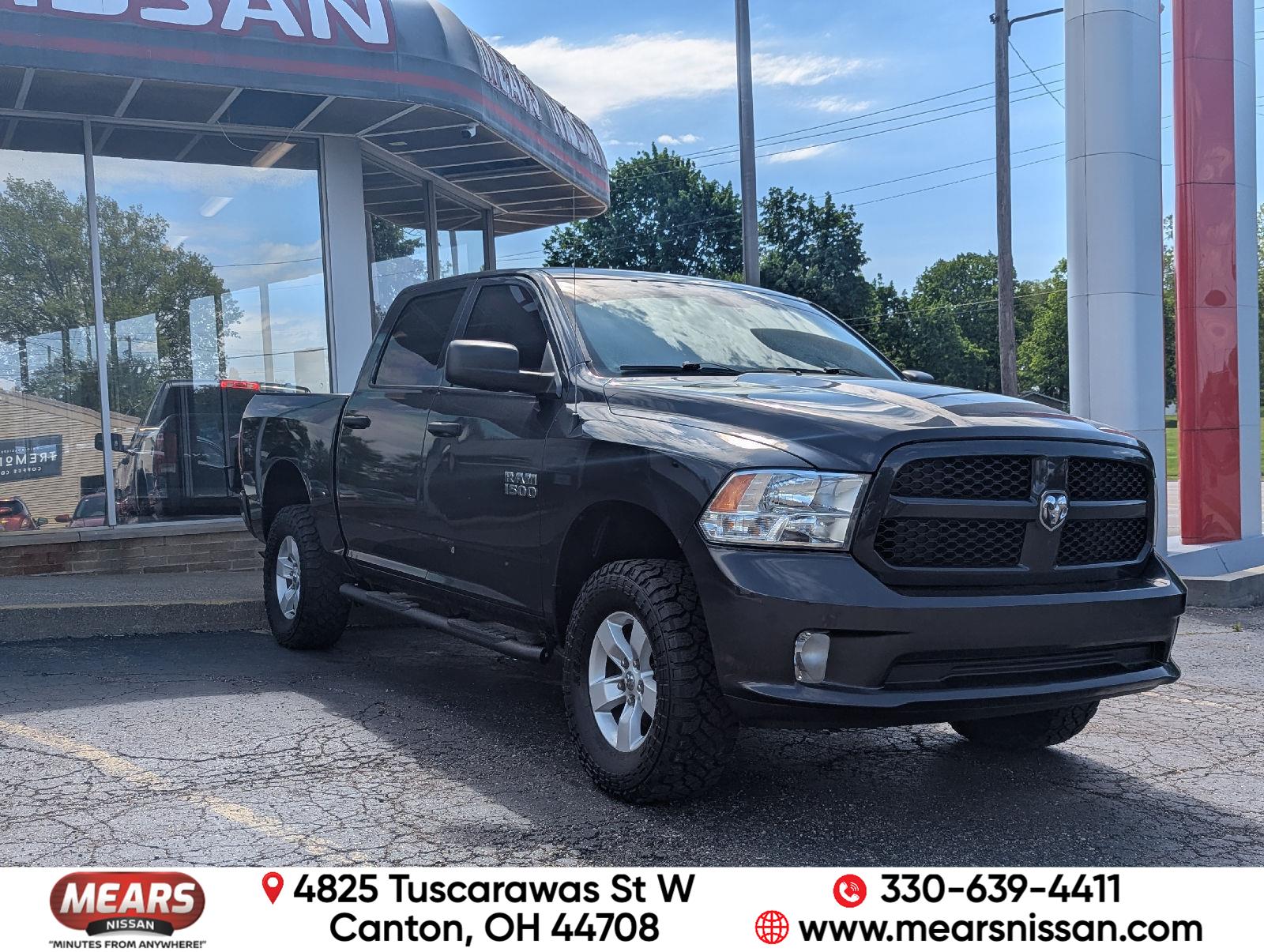 Gray (Maximum Steel Metallic Clearcoat) 2017 RAM 1500 Pickup Truck Four-Wheel Drive 8-Speed Automatic