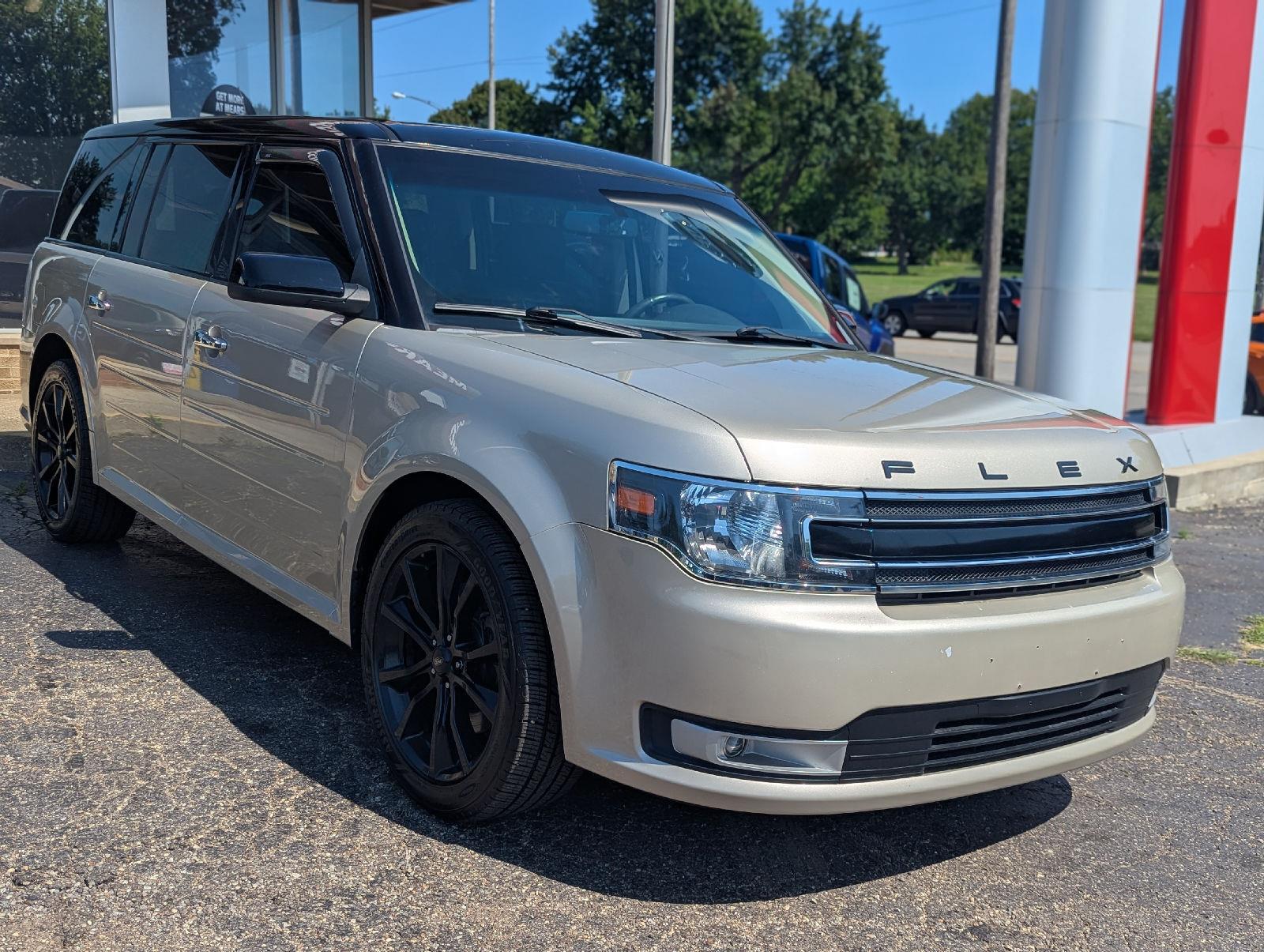 White Gold 2018 Ford Flex SUV / Crossover All-Wheel Drive 6-Speed Automatic