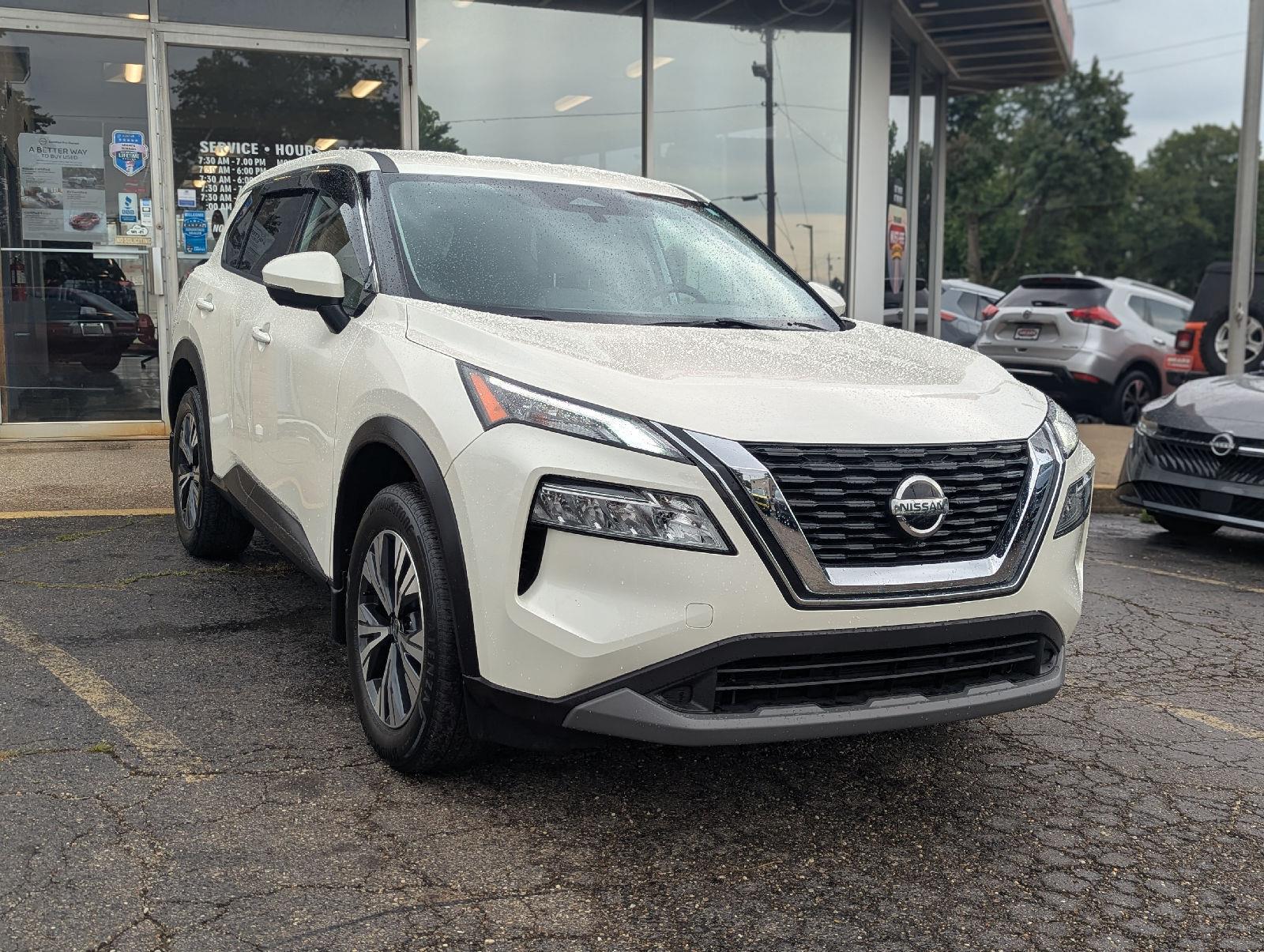 Pearl White Tricoat 2021 Nissan Rogue SUV / Crossover All-Wheel Drive Continuously Variable Transmission