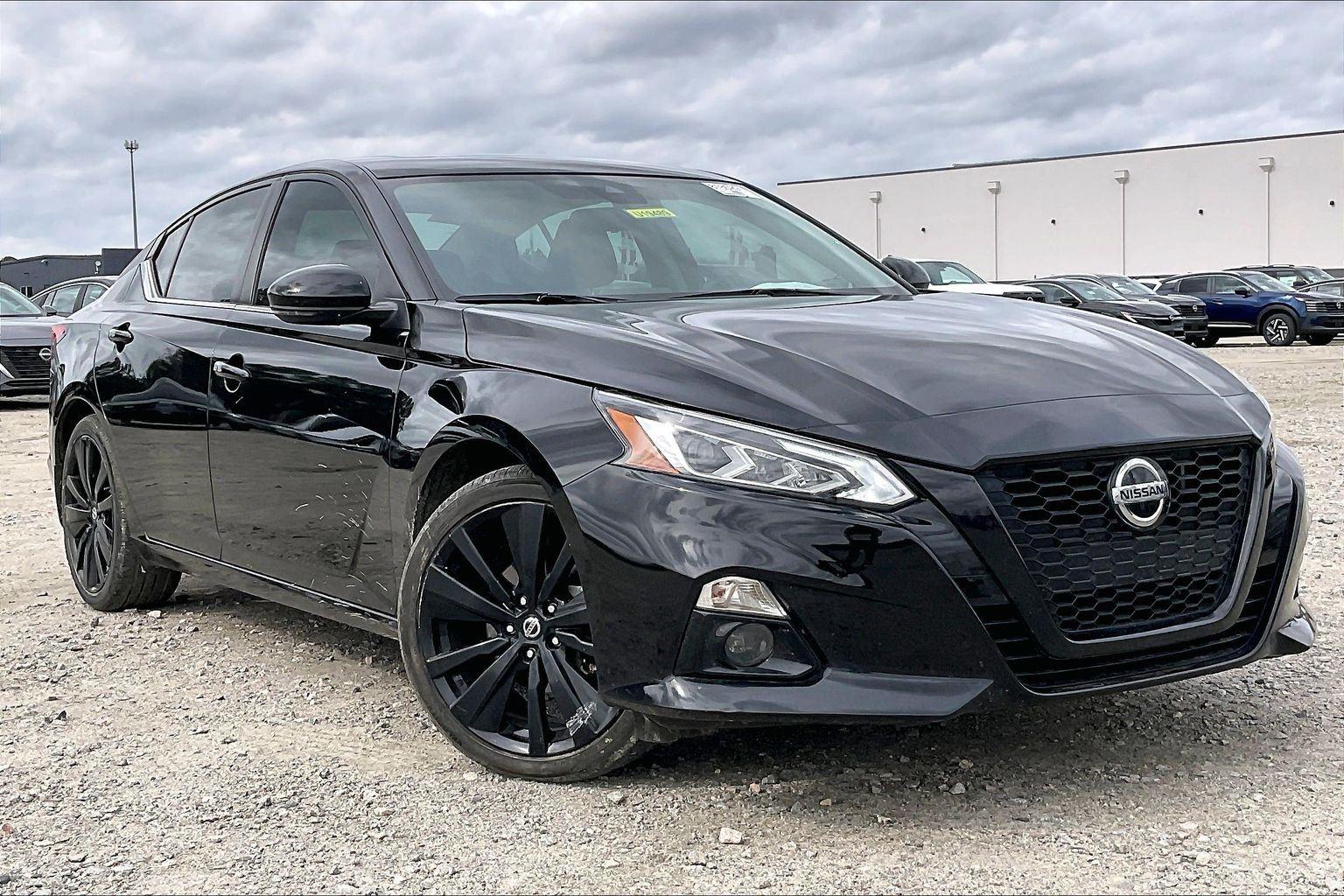 2022 Nissan Altima 2.5 SR FWD