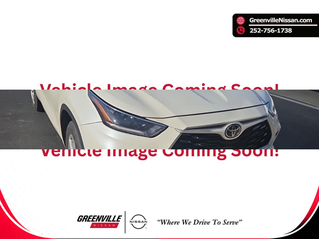White (Blizzard Pearl) 2021 Toyota Highlander LE FWD SUV / Crossover Front-Wheel Drive Automatic