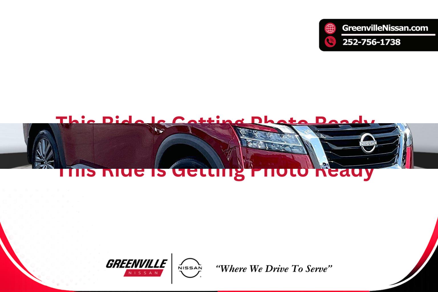 2024 Nissan Pathfinder SL FWD