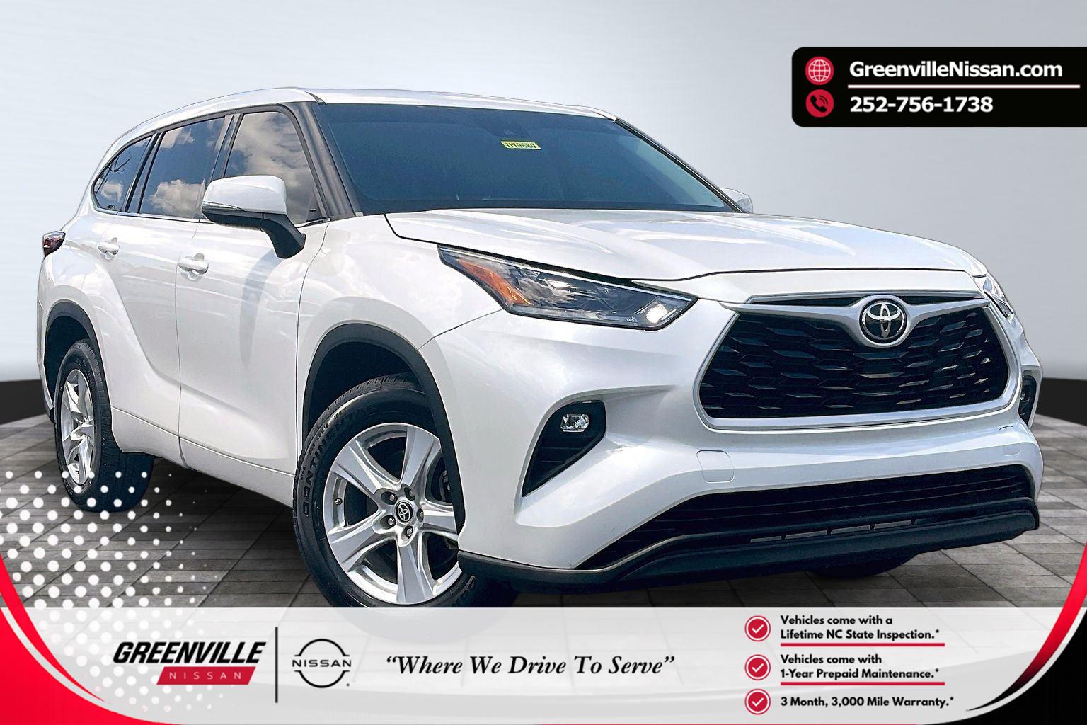White (Blizzard Pearl) 2021 Toyota Highlander SUV / Crossover Front-Wheel Drive Automatic