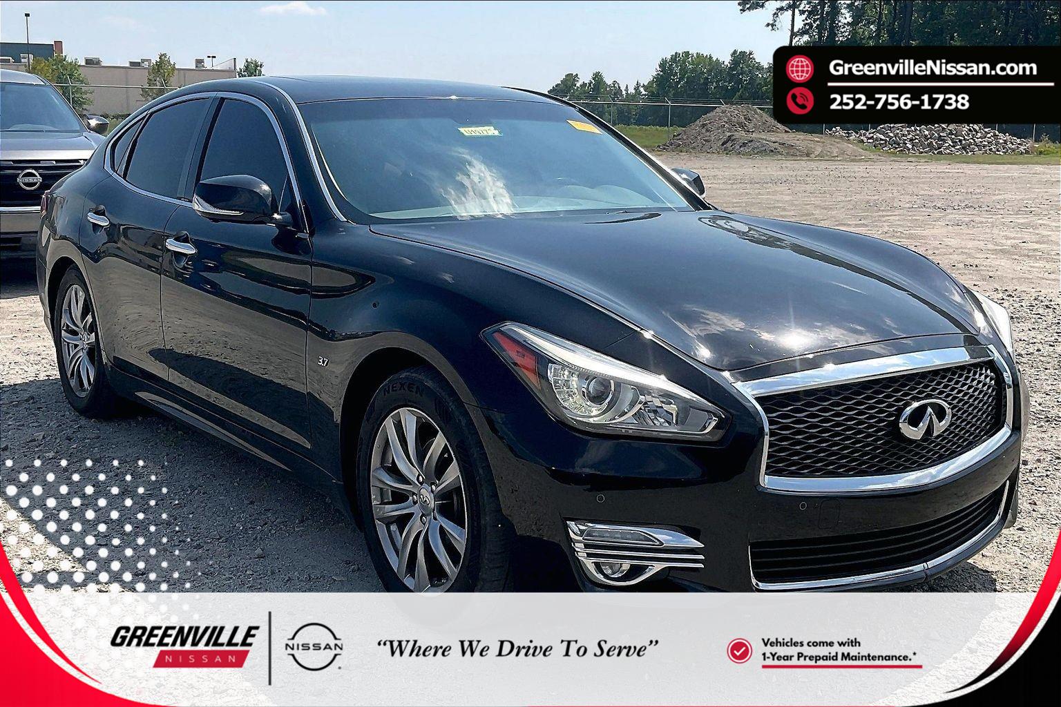 2018 INFINITI Q70 3.7 Luxe RWD