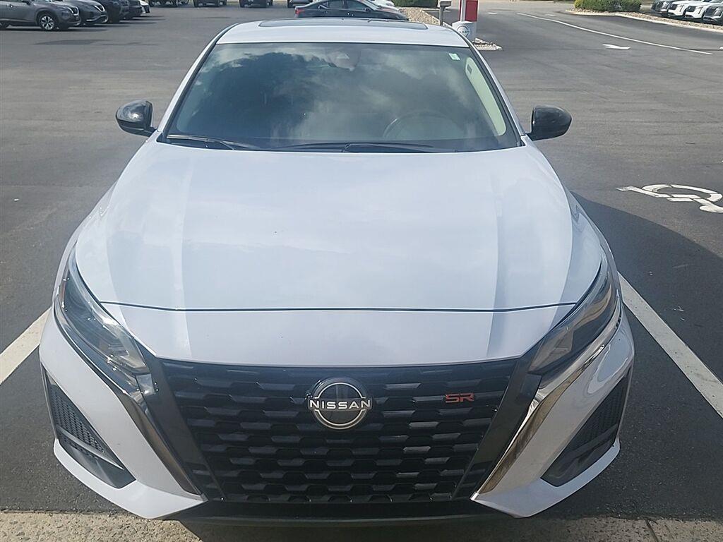 Gray Sky Pearl 2024 Nissan Altima Sedan Front-Wheel Drive Continuously Variable Transmission