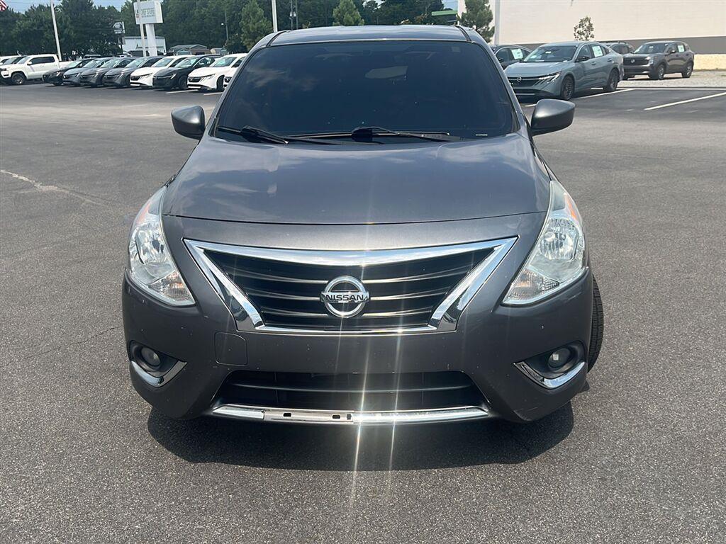 2016 Nissan Versa 1.6 SV