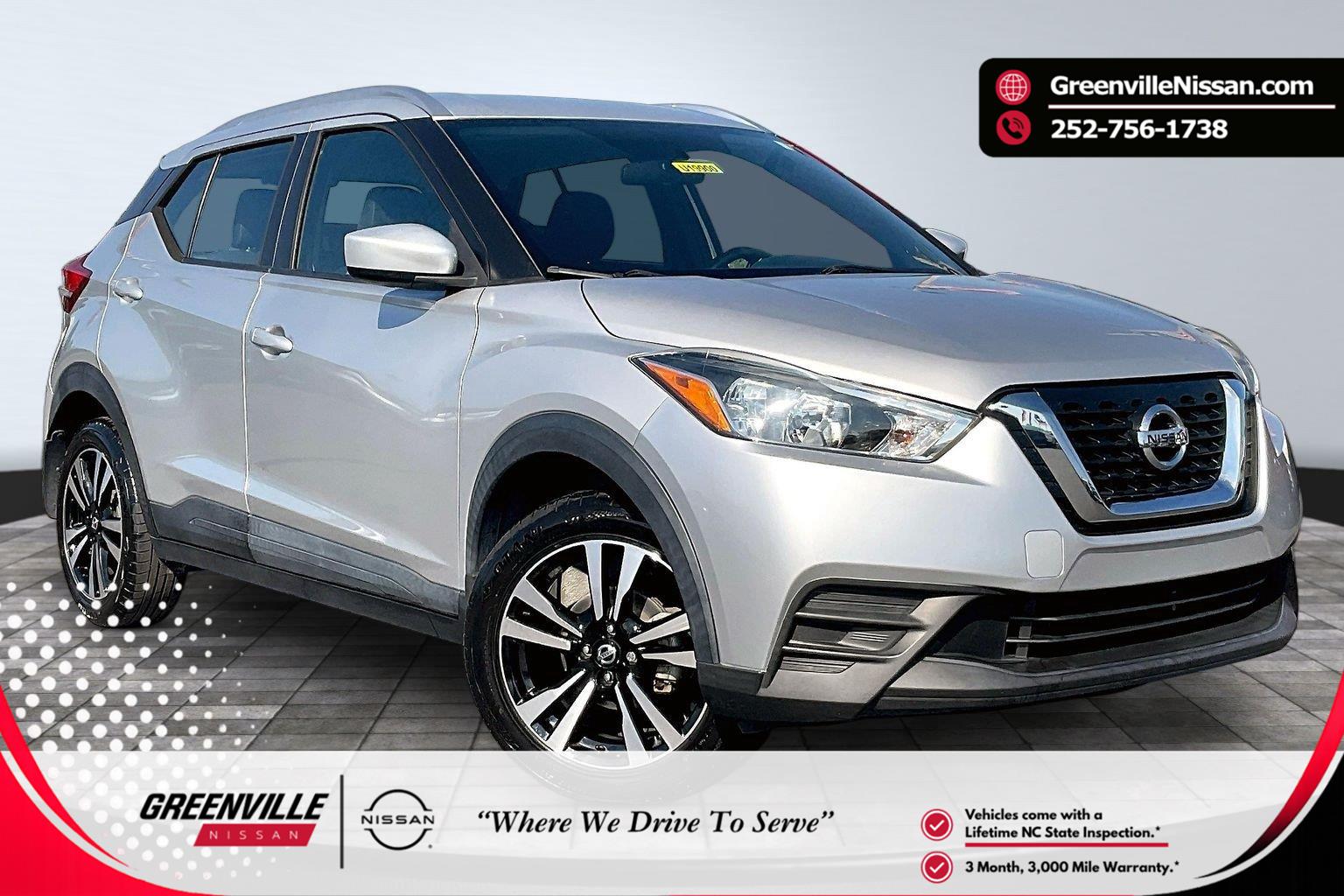 Brilliant Silver Metallic 2019 Nissan Kicks SUV / Crossover Front-Wheel Drive Continuously Variable Transmission
