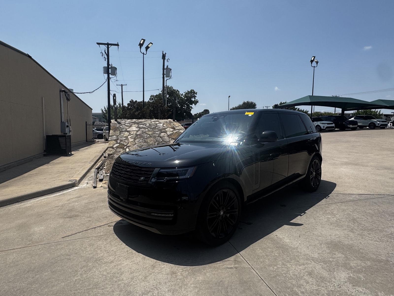 Santorini Black Metallic 2024 Land Rover Range Rover SUV / Crossover All-Wheel Drive Automatic