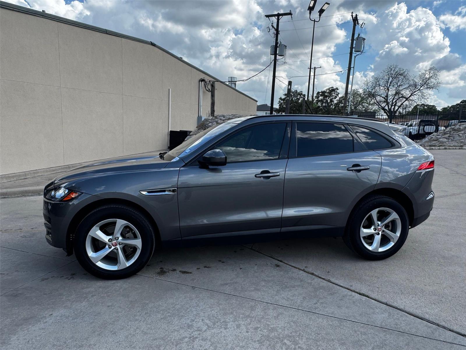 Gray (Corris Grey) 2018 Jaguar F-PACE 25t Premium AWD SUV / Crossover All-Wheel Drive 8-Speed Automatic