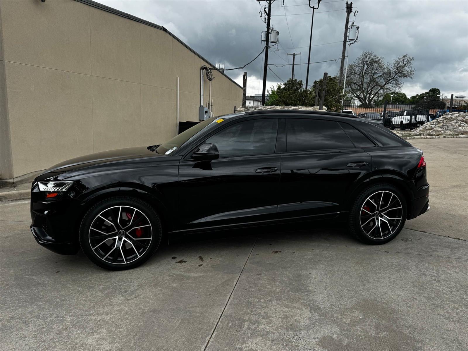 2023 Audi SQ8 4.0T quattro Prestige SUV / Crossover All-Wheel Drive 8-Speed Automatic