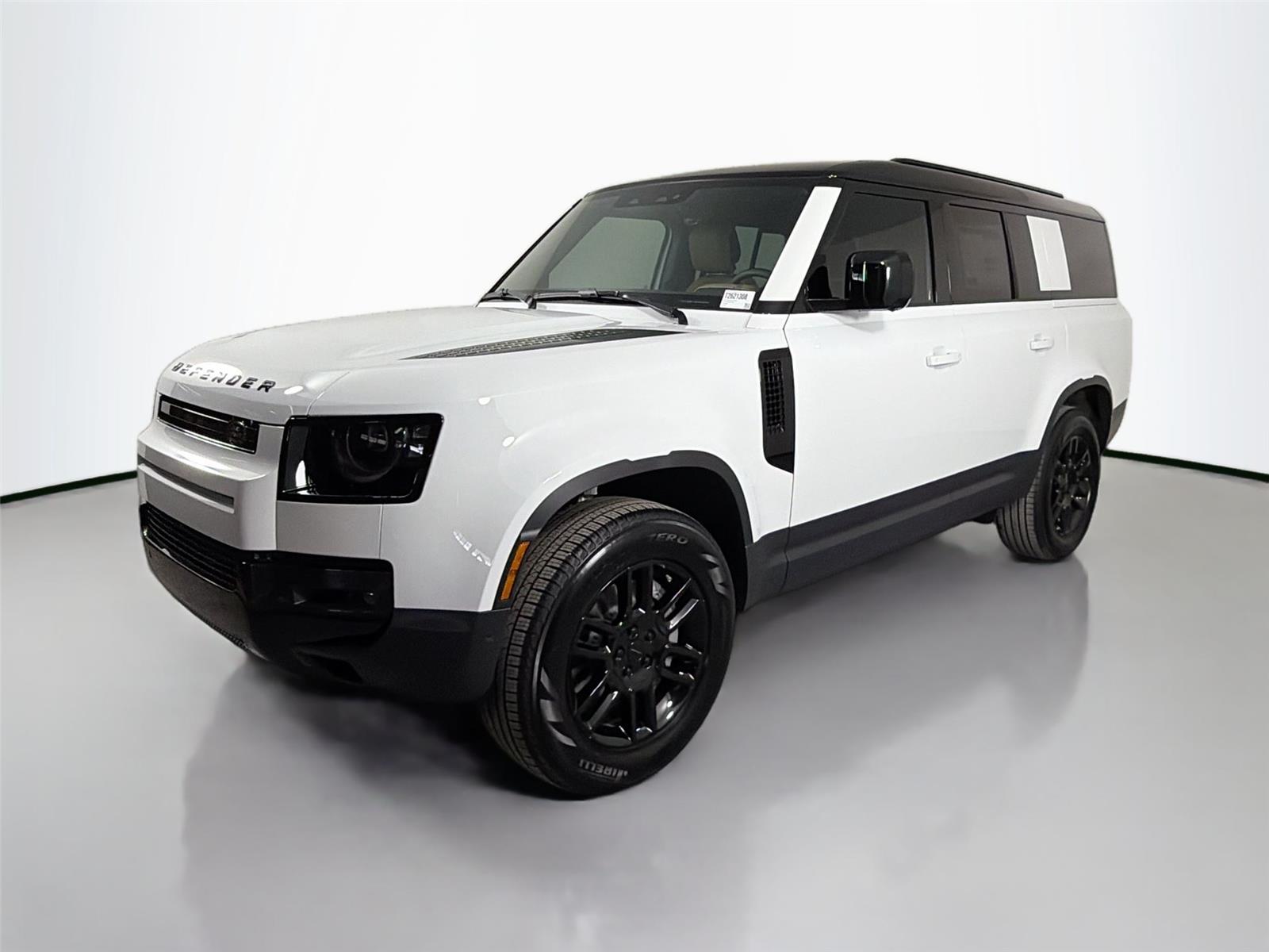 Fuji White 2026 Land Rover Defender 130 P300 S AWD SUV / Crossover All-Wheel Drive
