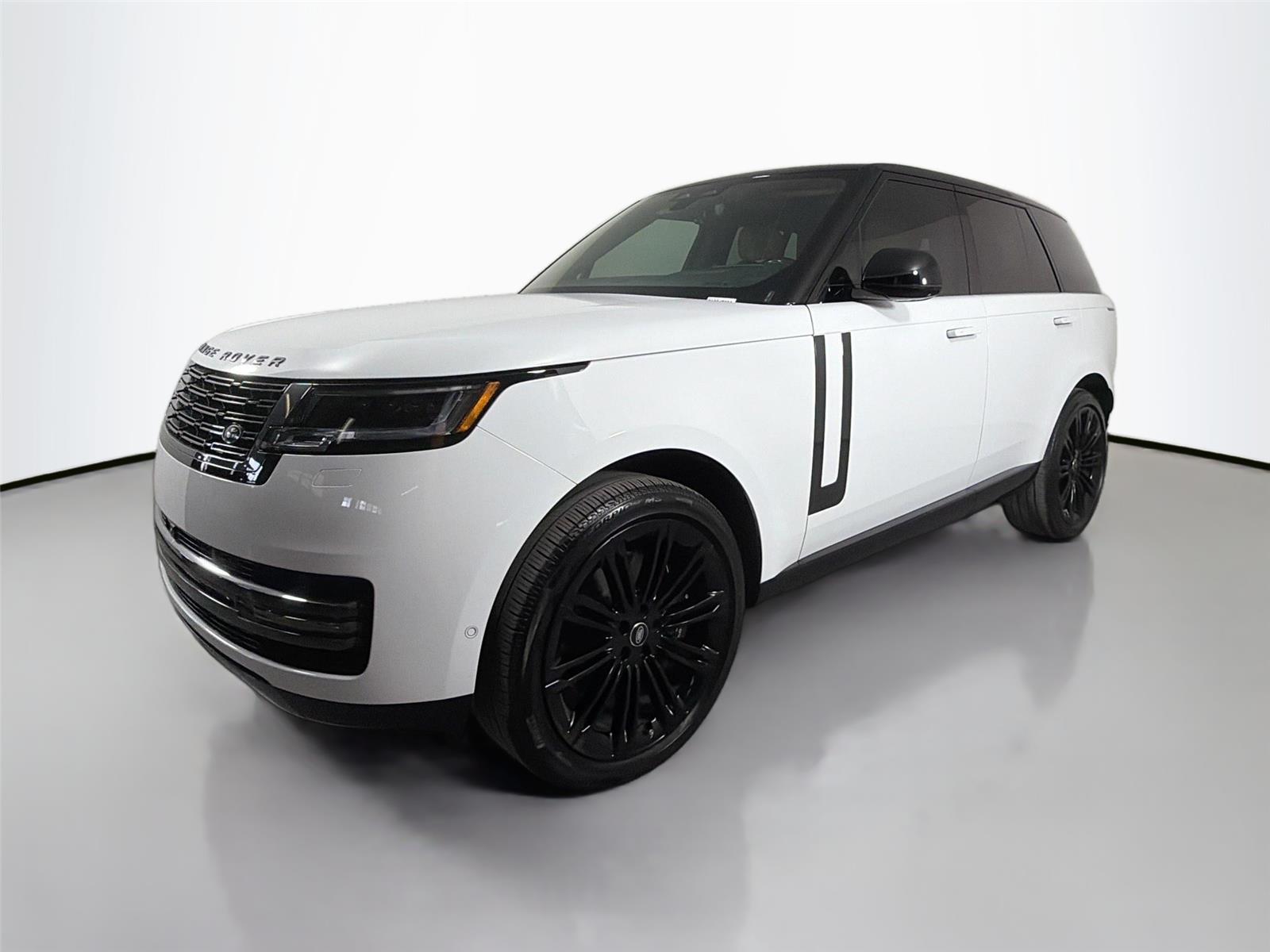 Fuji White 2025 Land Rover Range Rover P530 SE AWD SUV / Crossover All-Wheel Drive Automatic