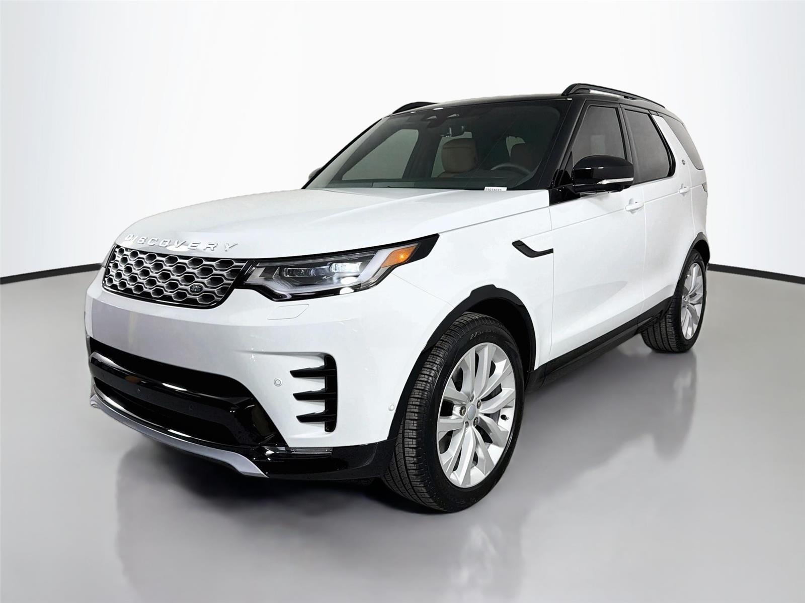 Fuji White 2026 Land Rover Discovery SUV / Crossover All-Wheel Drive 8-Speed Automatic