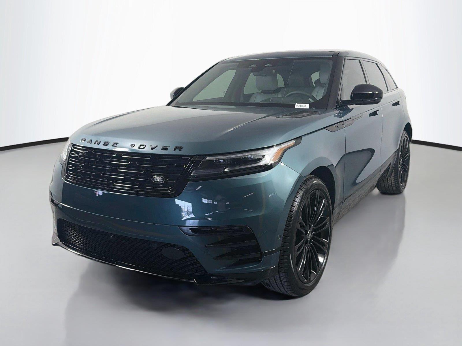 Giola Green 2026 Land Rover Range Rover Velar SUV / Crossover All-Wheel Drive Automatic