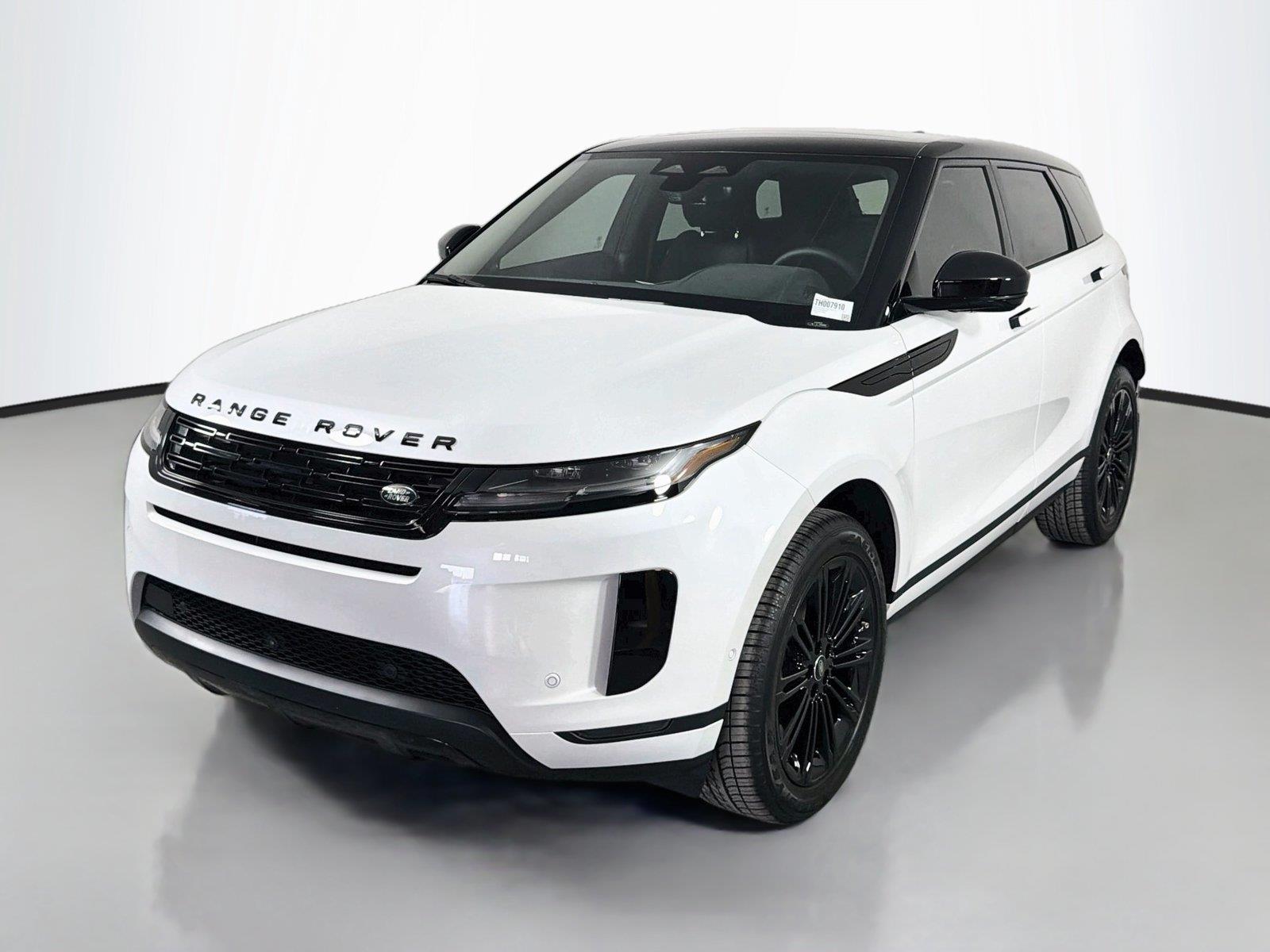 Ostuni Pearl White 2026 Land Rover Range Rover Evoque SUV / Crossover All-Wheel Drive Automatic