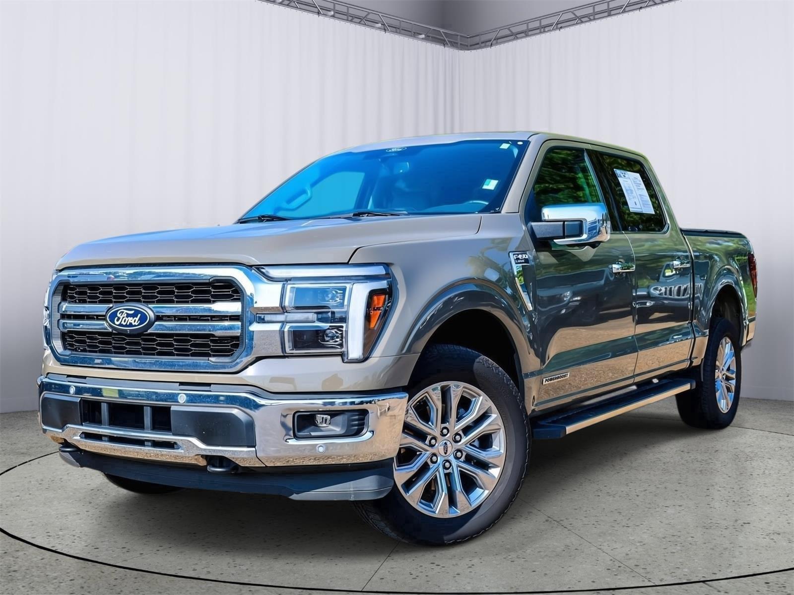 2025 Ford F-150 Lariat SuperCrew 4WD
