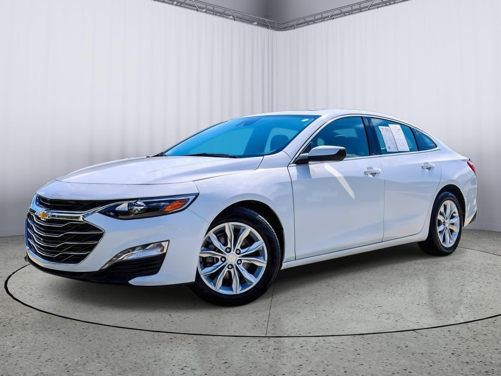 2024 Chevrolet Malibu LT with 1LT FWD