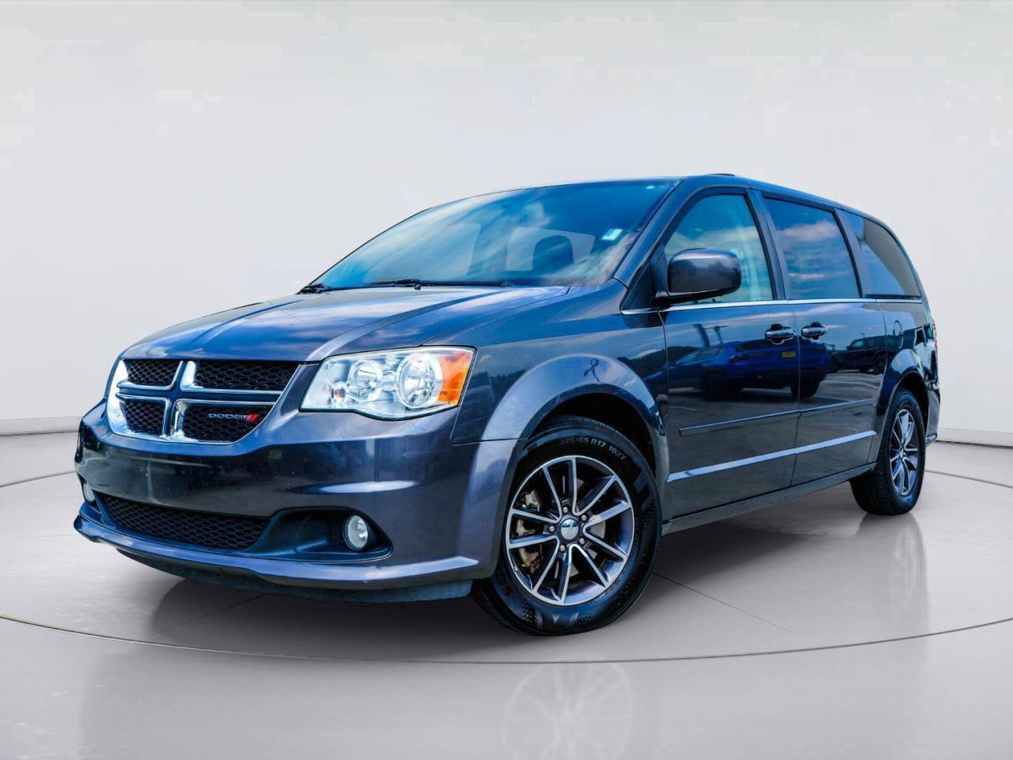 Gray (Granite Pearlcoat) 2017 Dodge Grand Caravan Minivan Front-Wheel Drive 6-Speed Automatic