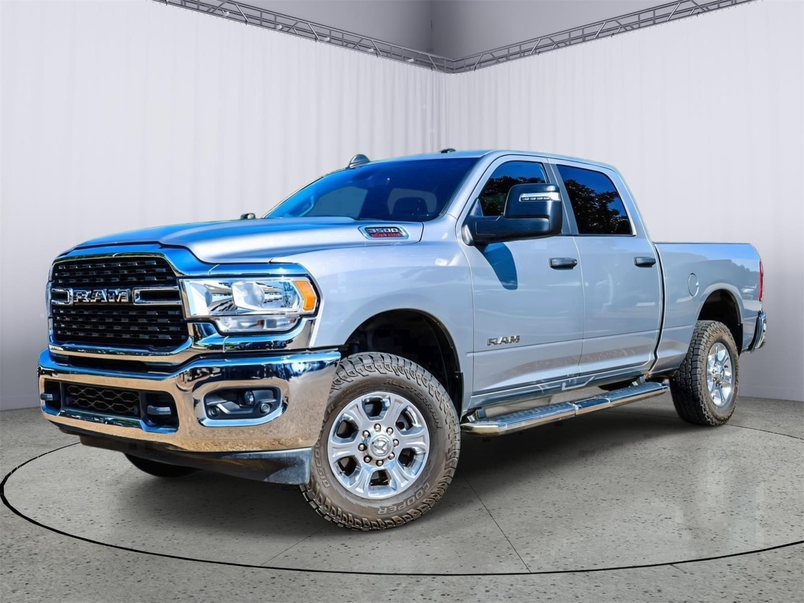 2023 RAM 3500 Big Horn Crew Cab 4WD