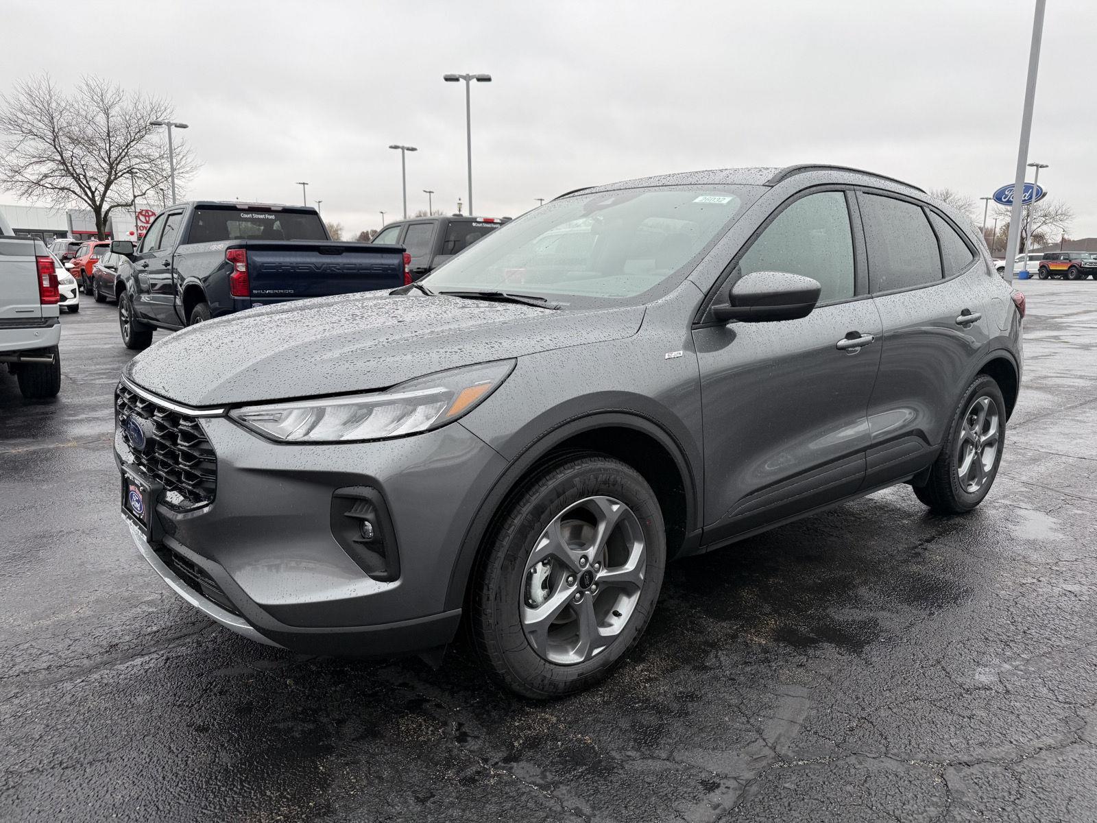 2026 Ford Escape ST-Line Select's photo