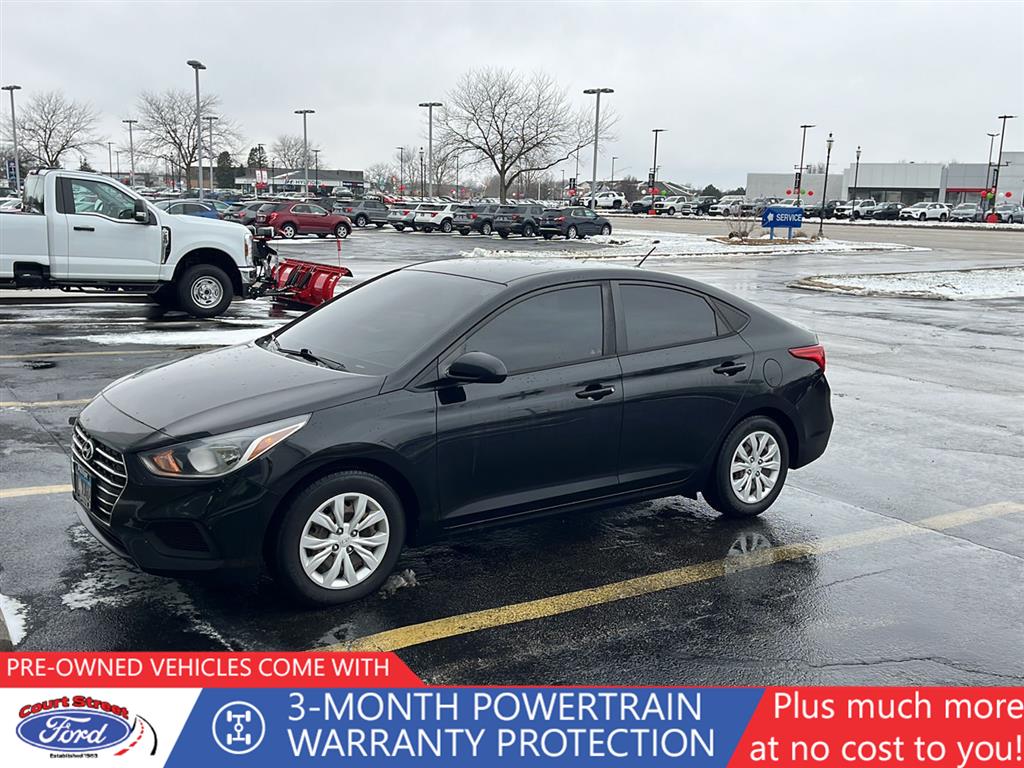 2020 Hyundai Accent SE Sedan FWD