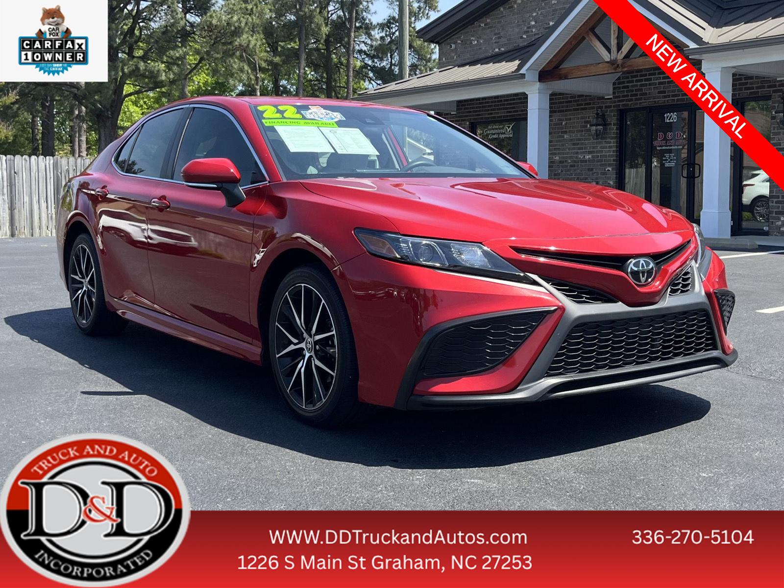 Supersonic Red 2022 Toyota Camry SE FWD Sedan Front-Wheel Drive Automatic