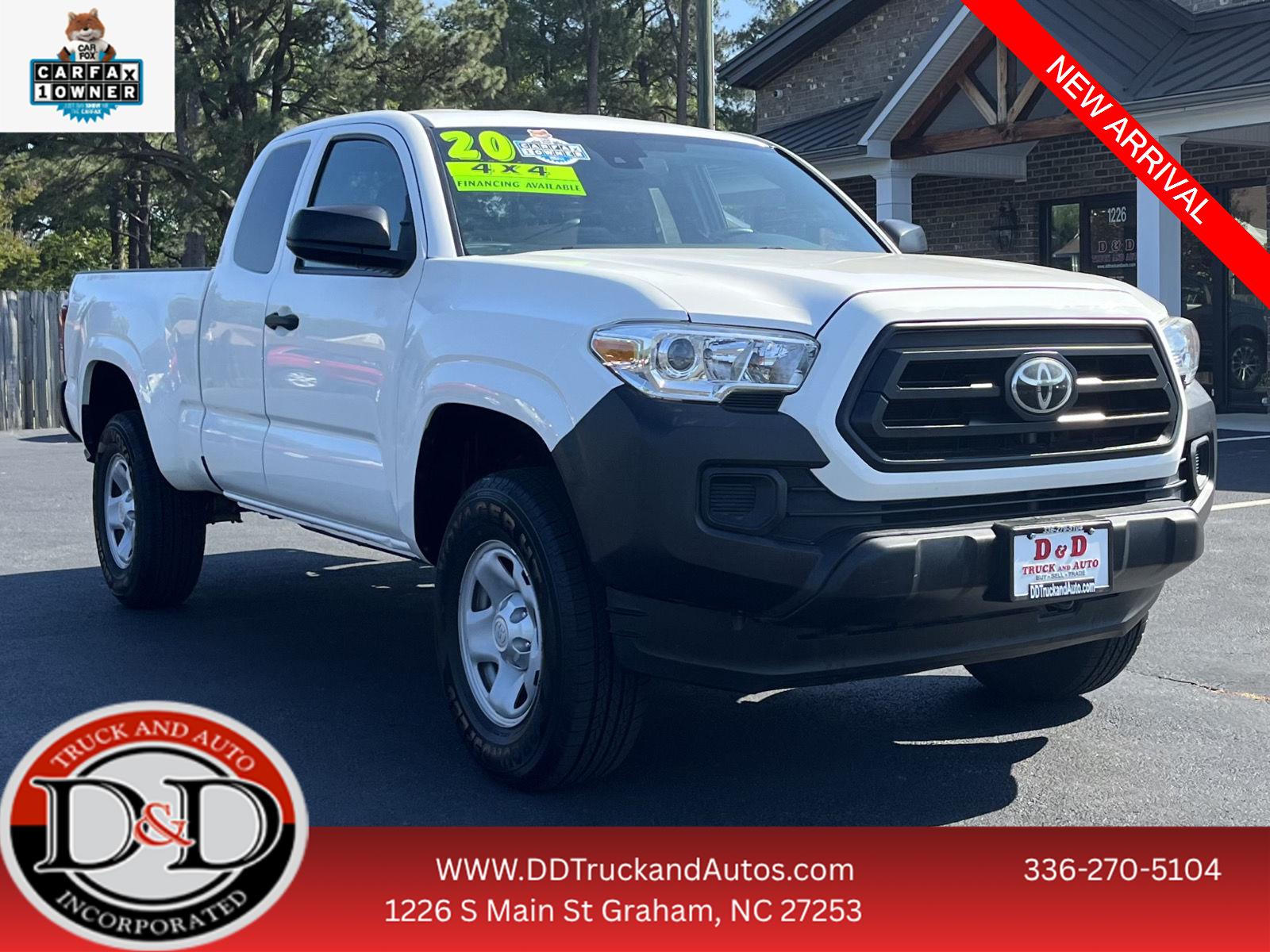 Super White 2020 Toyota Tacoma SR5 I4 Access Cab 4WD Pickup Truck Four-Wheel Drive Automatic